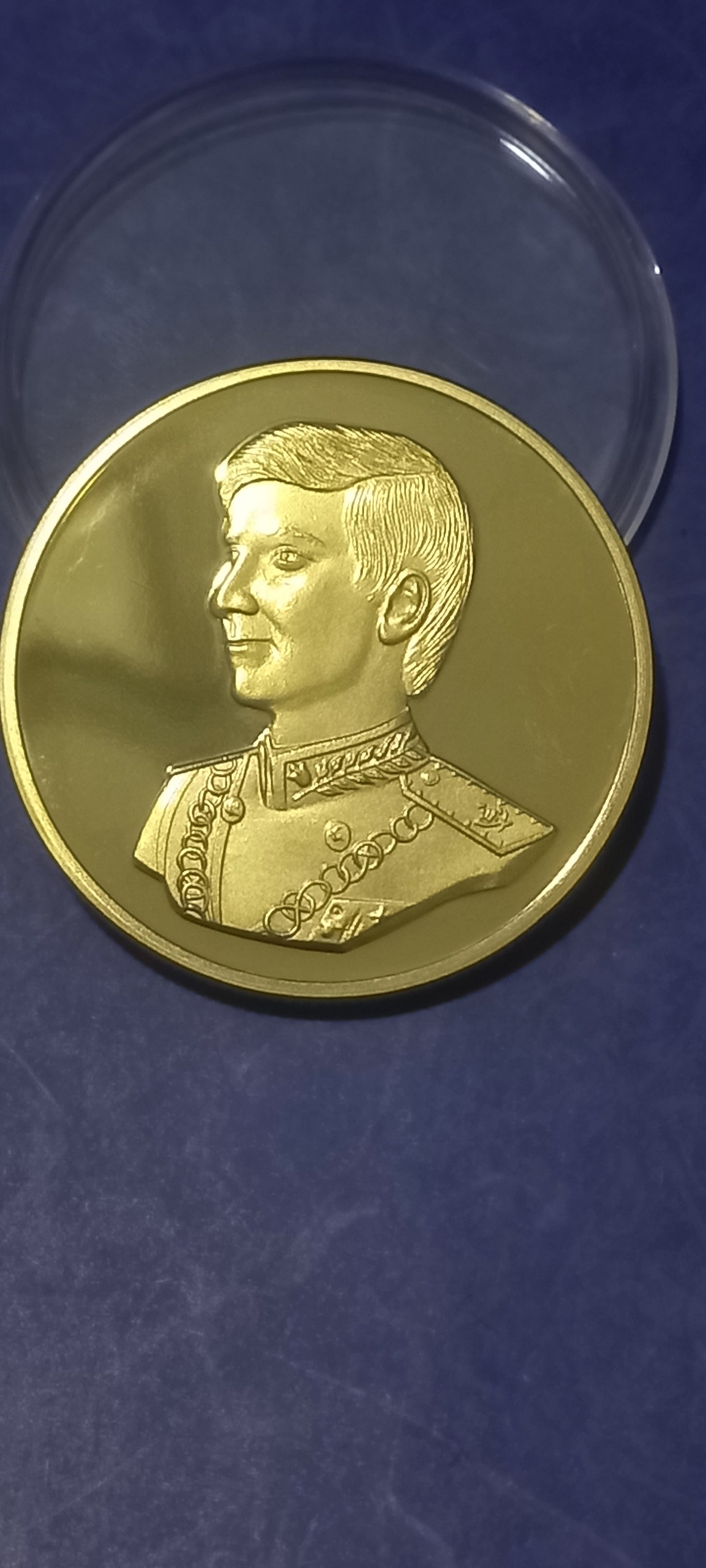 یادبود روکش طلا پهلوی