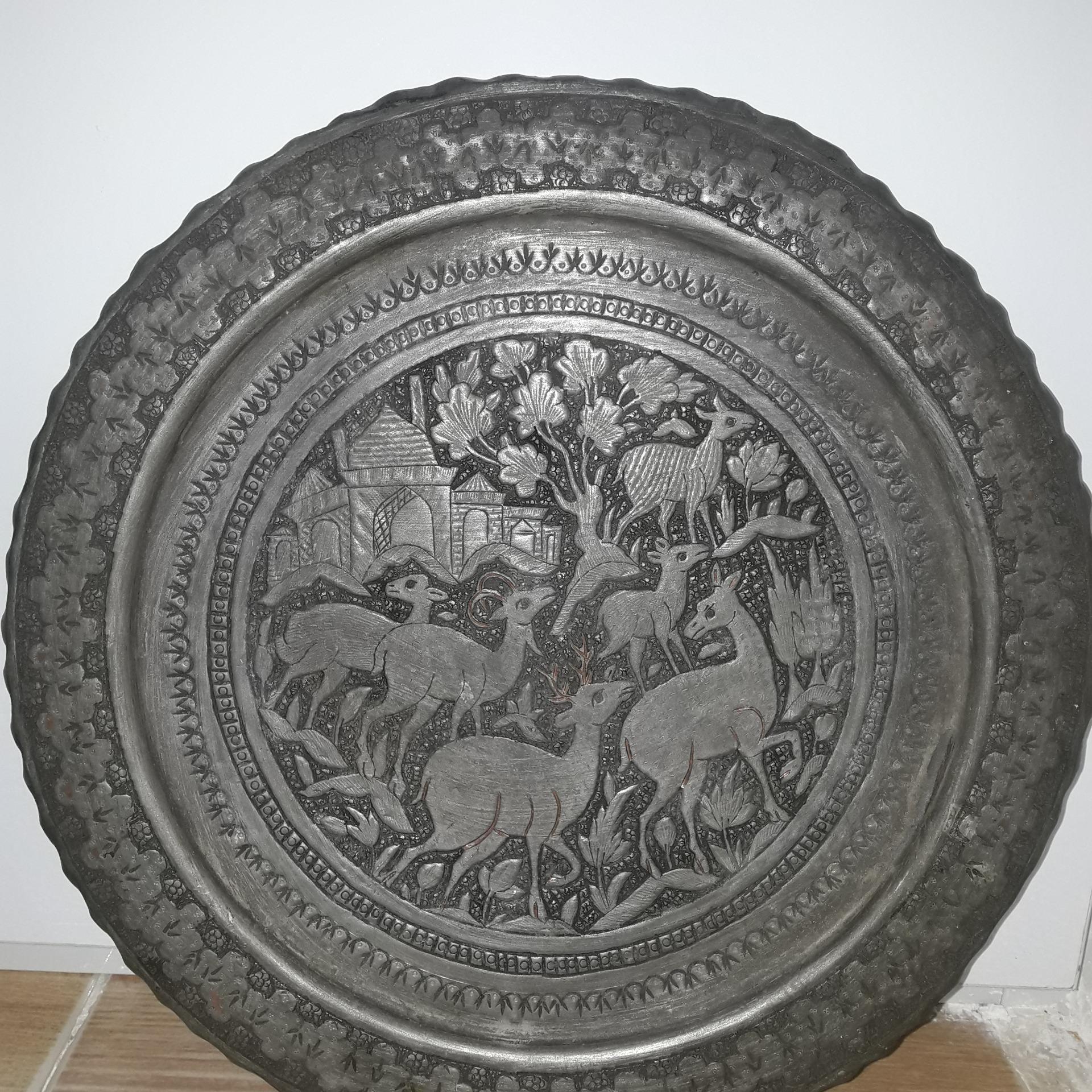 دیوارکوب مسی قدیمی