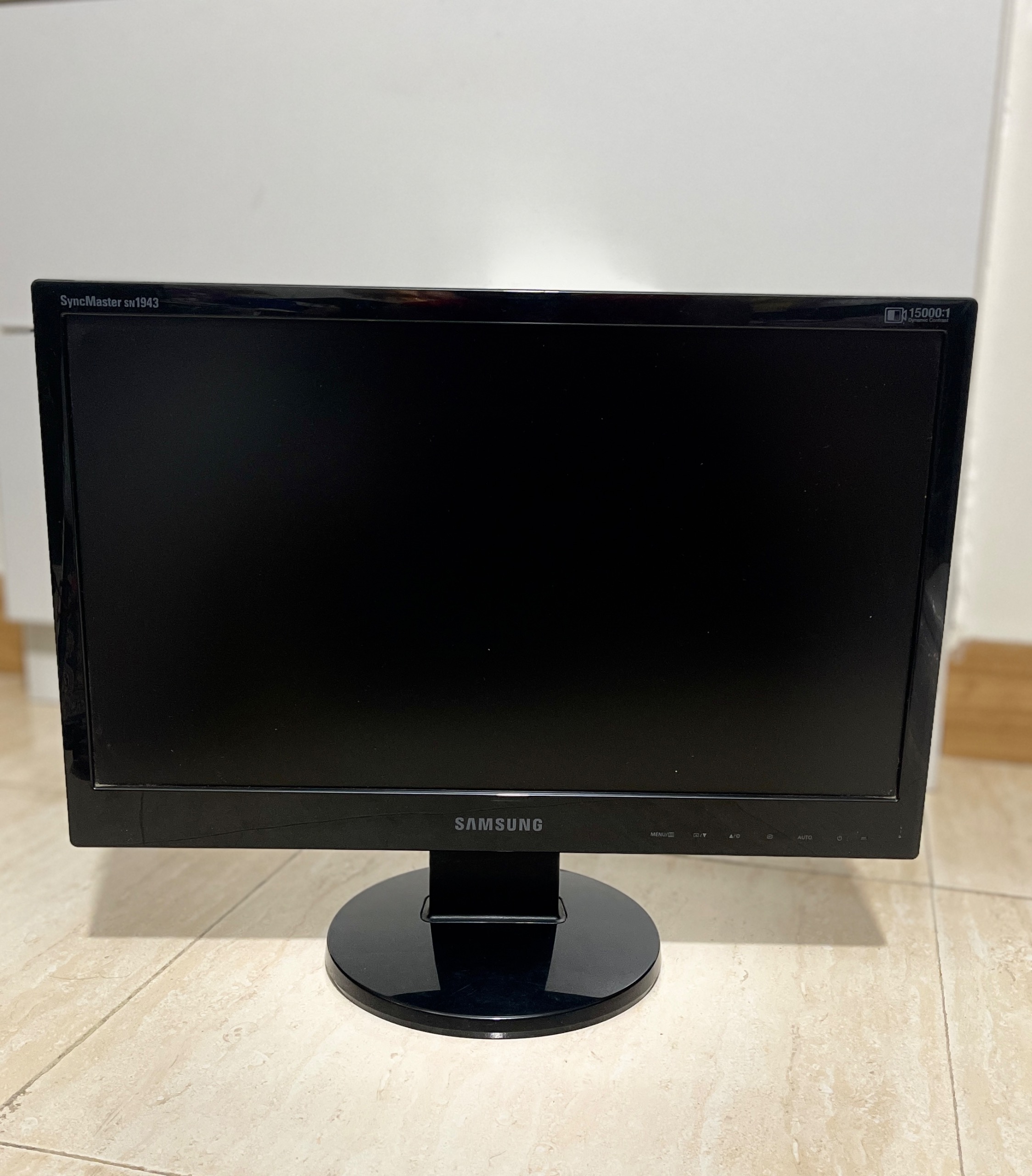 مانیتور 19 اینچ LCD سامسونگ مدل Samsung SN1943