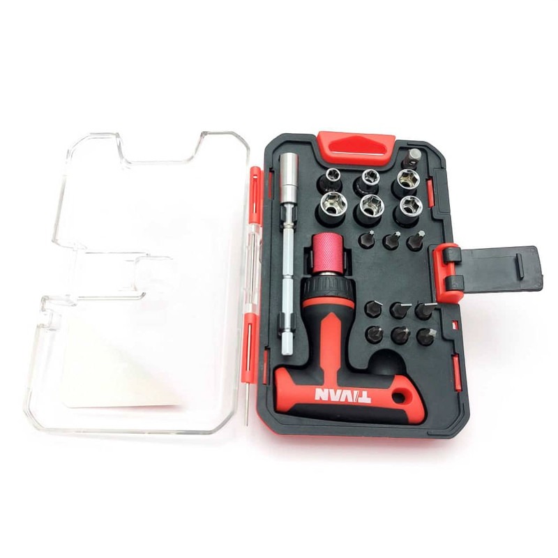 مجموعه بیت 18 پارچه تیوان