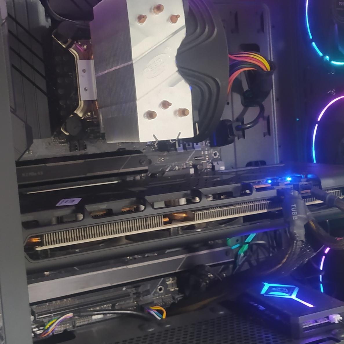 کیس گیمینگ حرفه ای نسل 13 با 32 گیگ رم