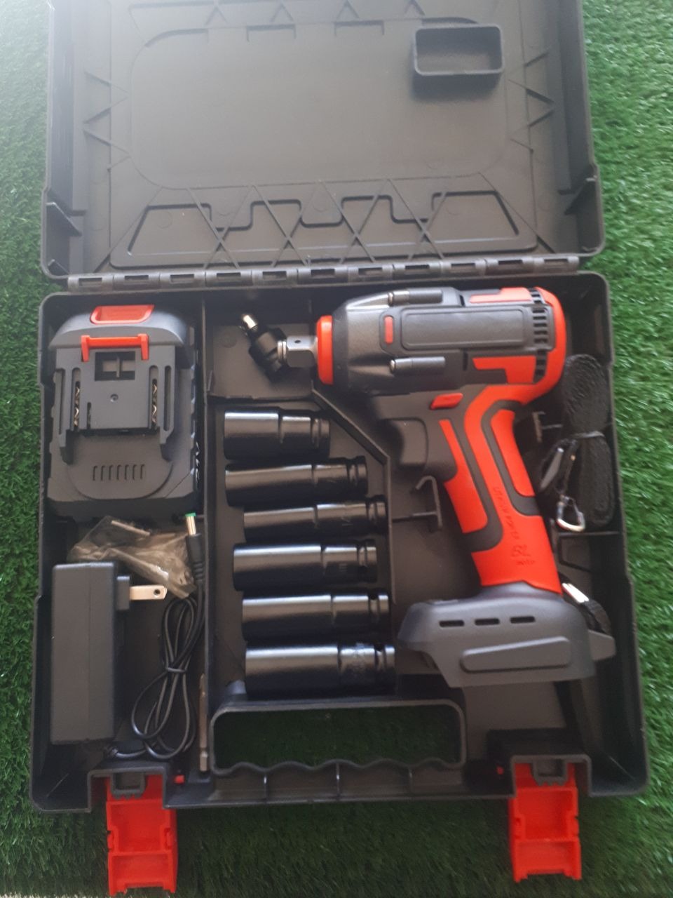 بکس شارژی 18 ولت