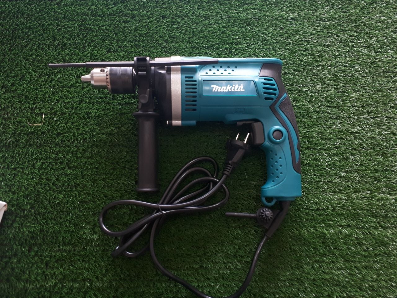 دریل چکشی ماکیتا