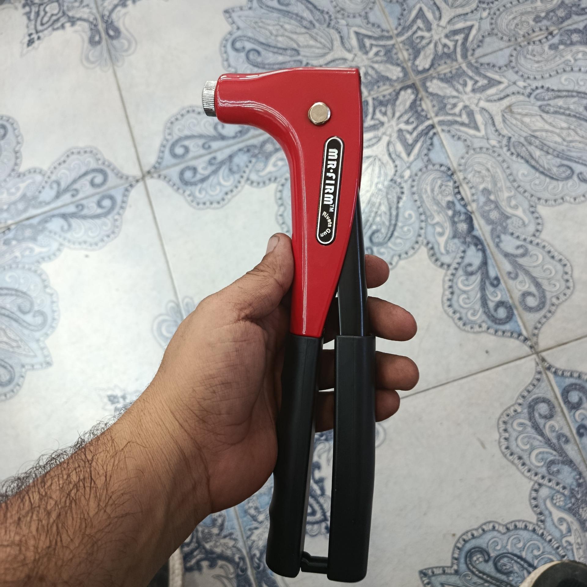 انبر پرچ دستی