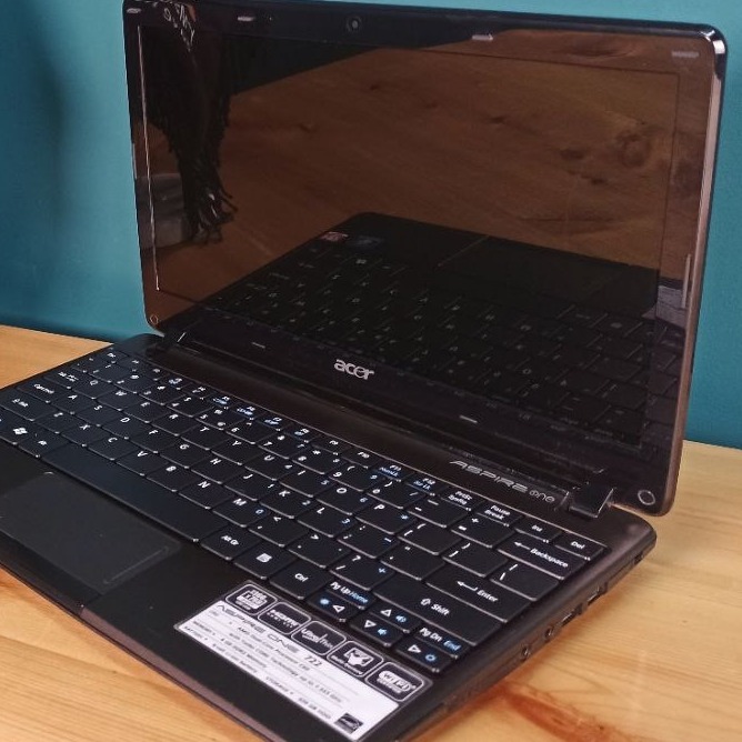لپ تاپ Acer P1VE6