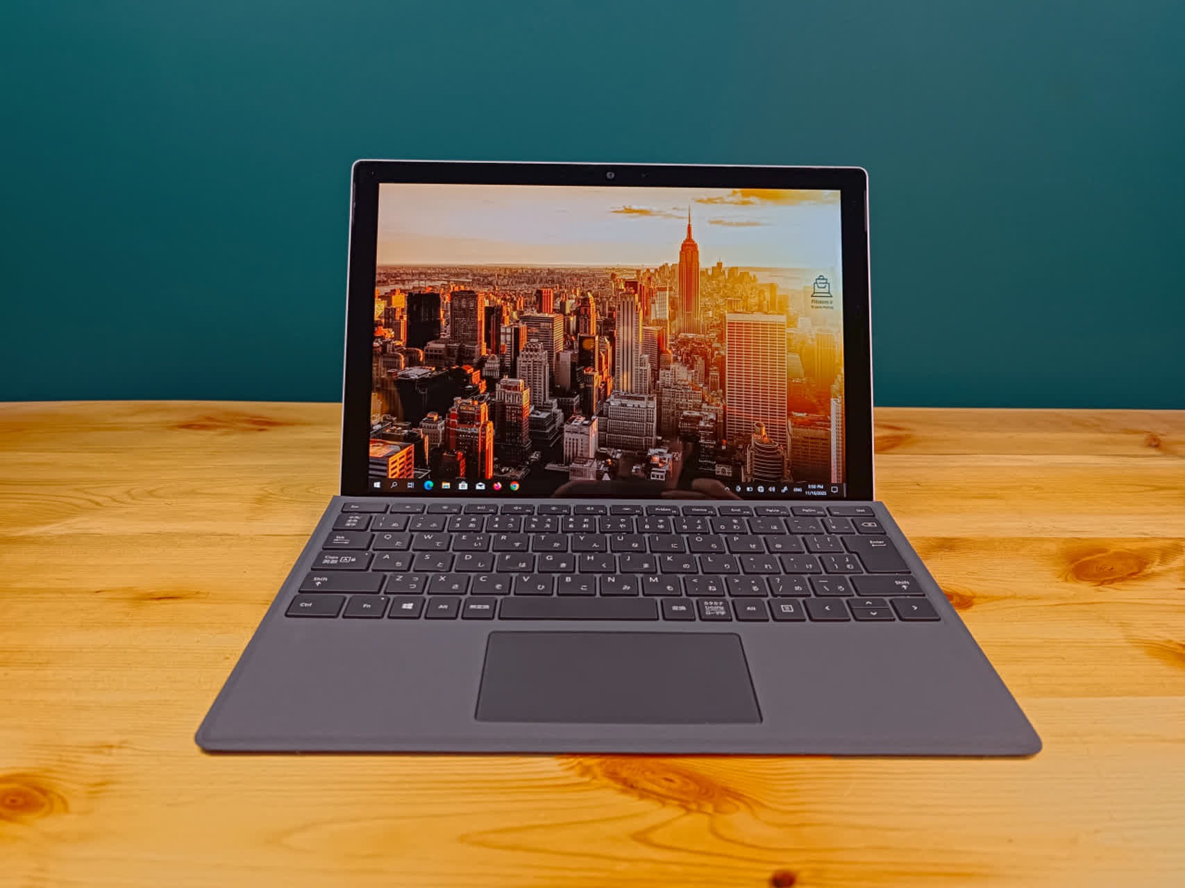 Surface pro 5 corei5 8/256