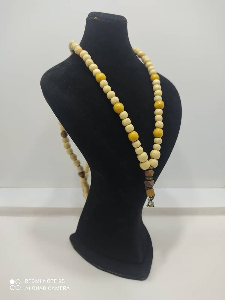 فروش گردنبند چوب کرم