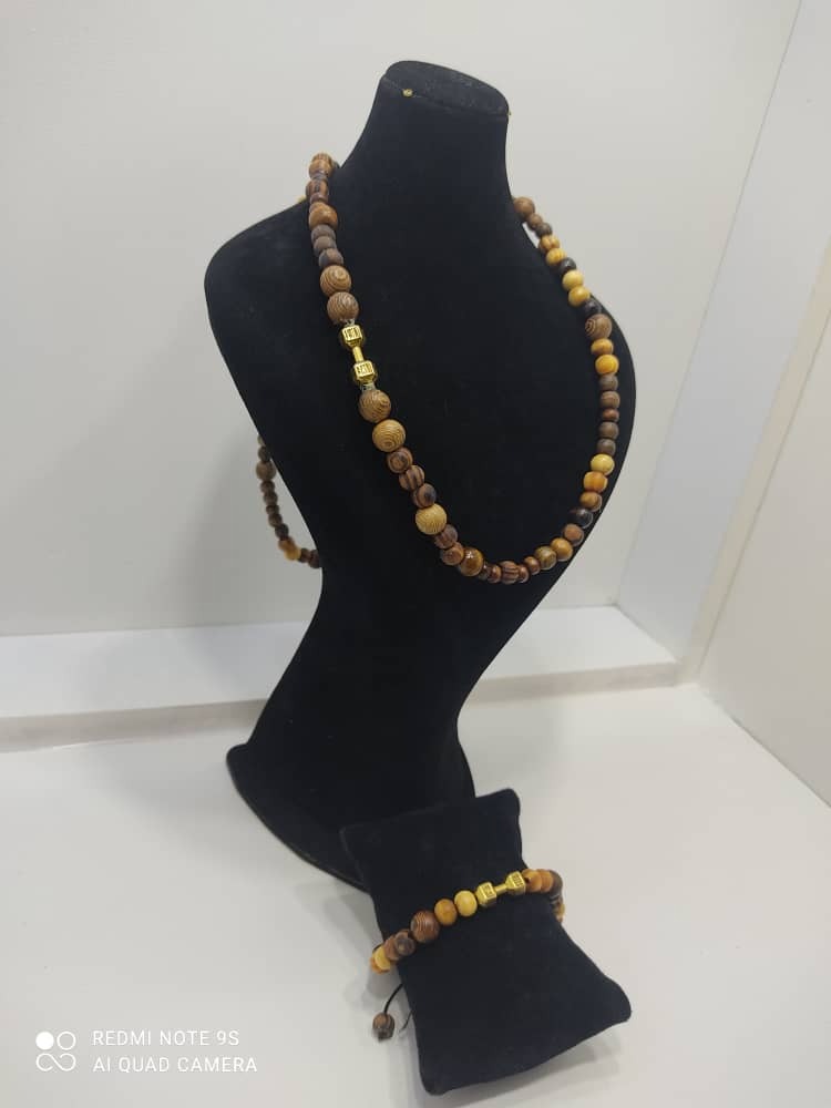 فروش گردنبند و دستبند چوبی