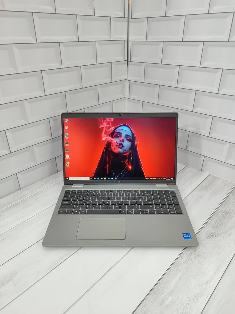 لپتاپ حرفهای Dell 3560 پردازنده i7 نسل 11