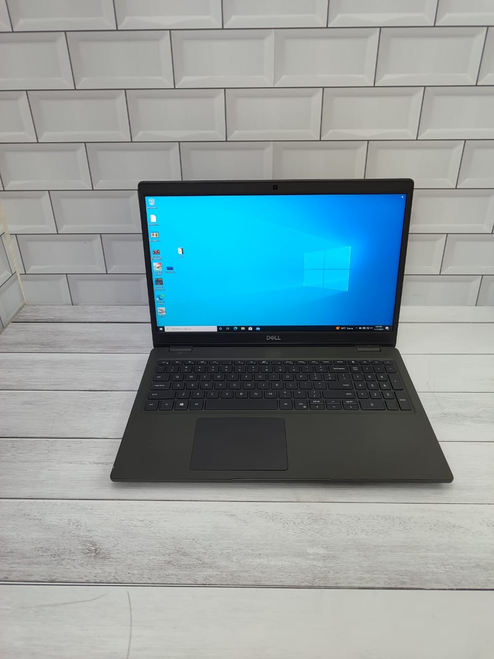 لپ تاپ قدرتمند برند DELL3510 نسل 10