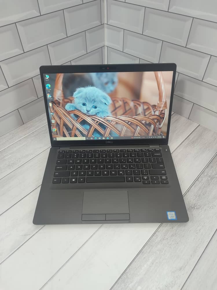 لپ تاپ خوش قیمت برند dell مدل 5400 سبک