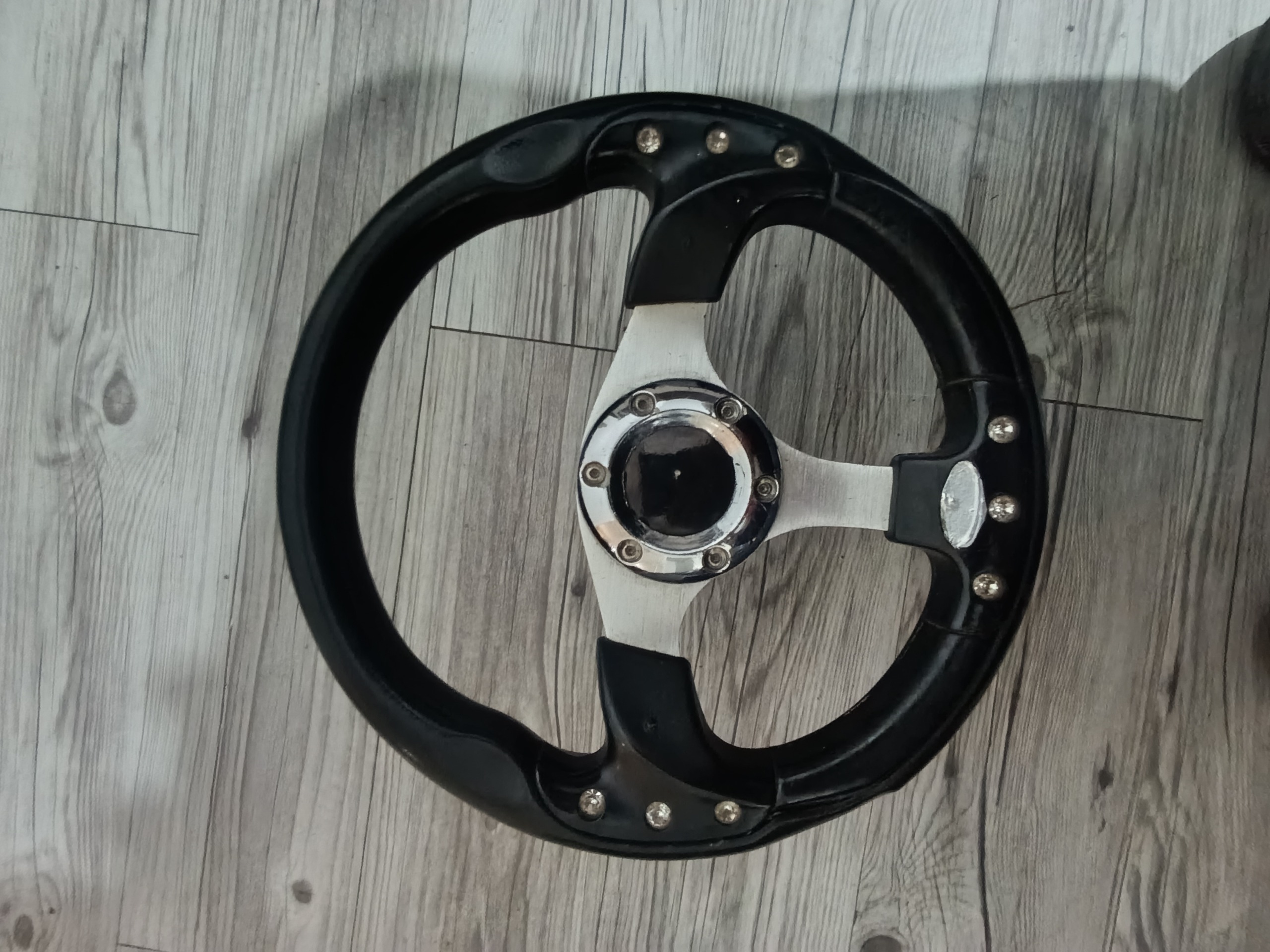 فرمان اسپرت پژو 405 پارس پیکان