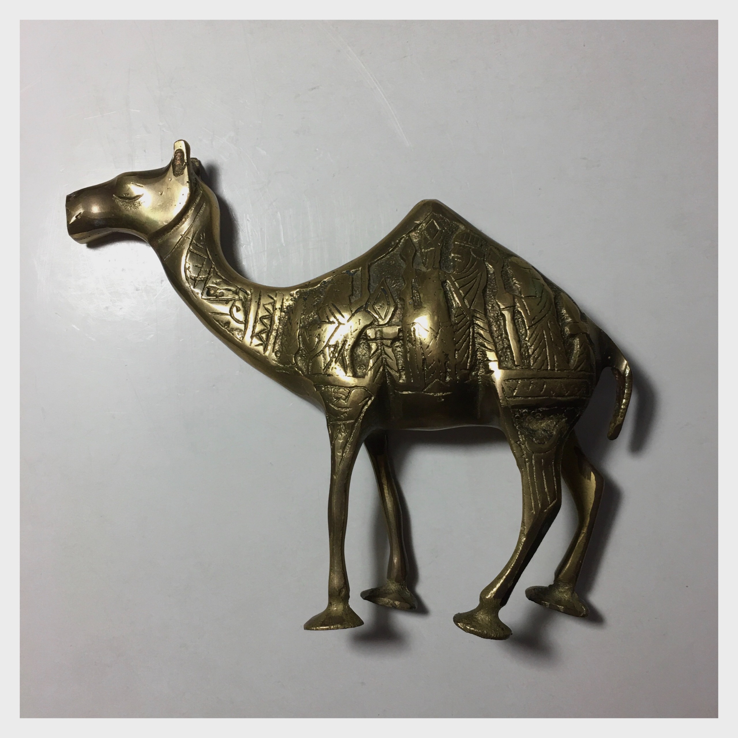 مجسمه شتر برنجی دست ساز طرح هخامنشی