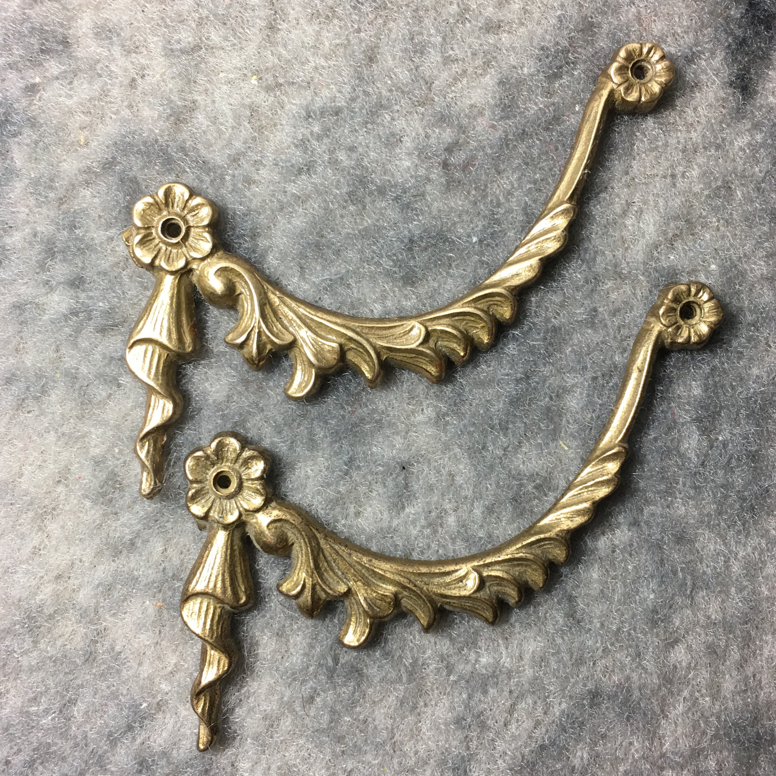 تکه تزئینی برنجی آنتیک کلکسیونی