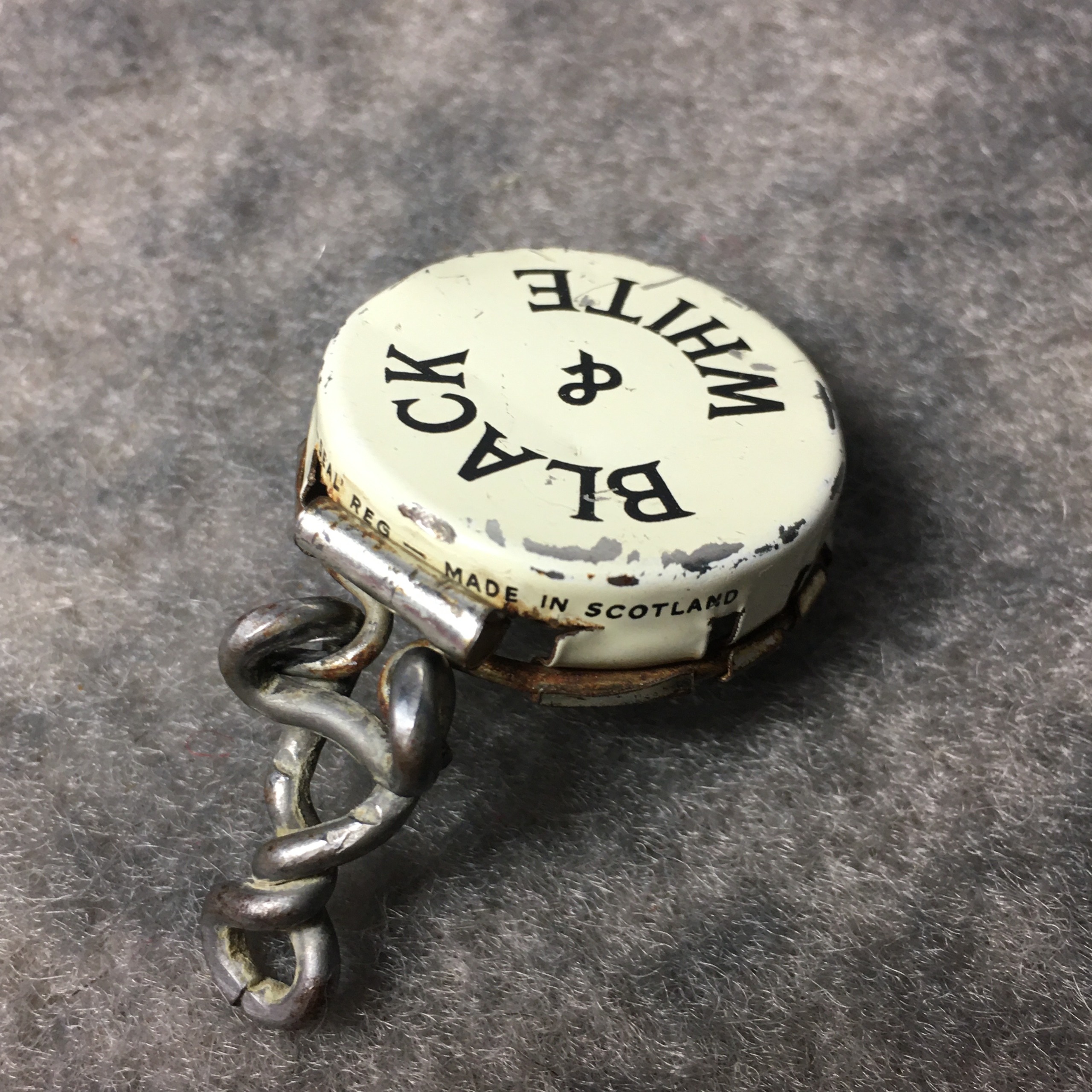 درب بطری فنری قدیمی