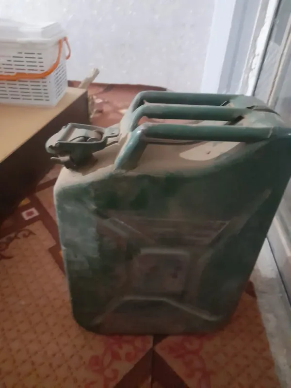 بیست لیتری فلزی امریکایی