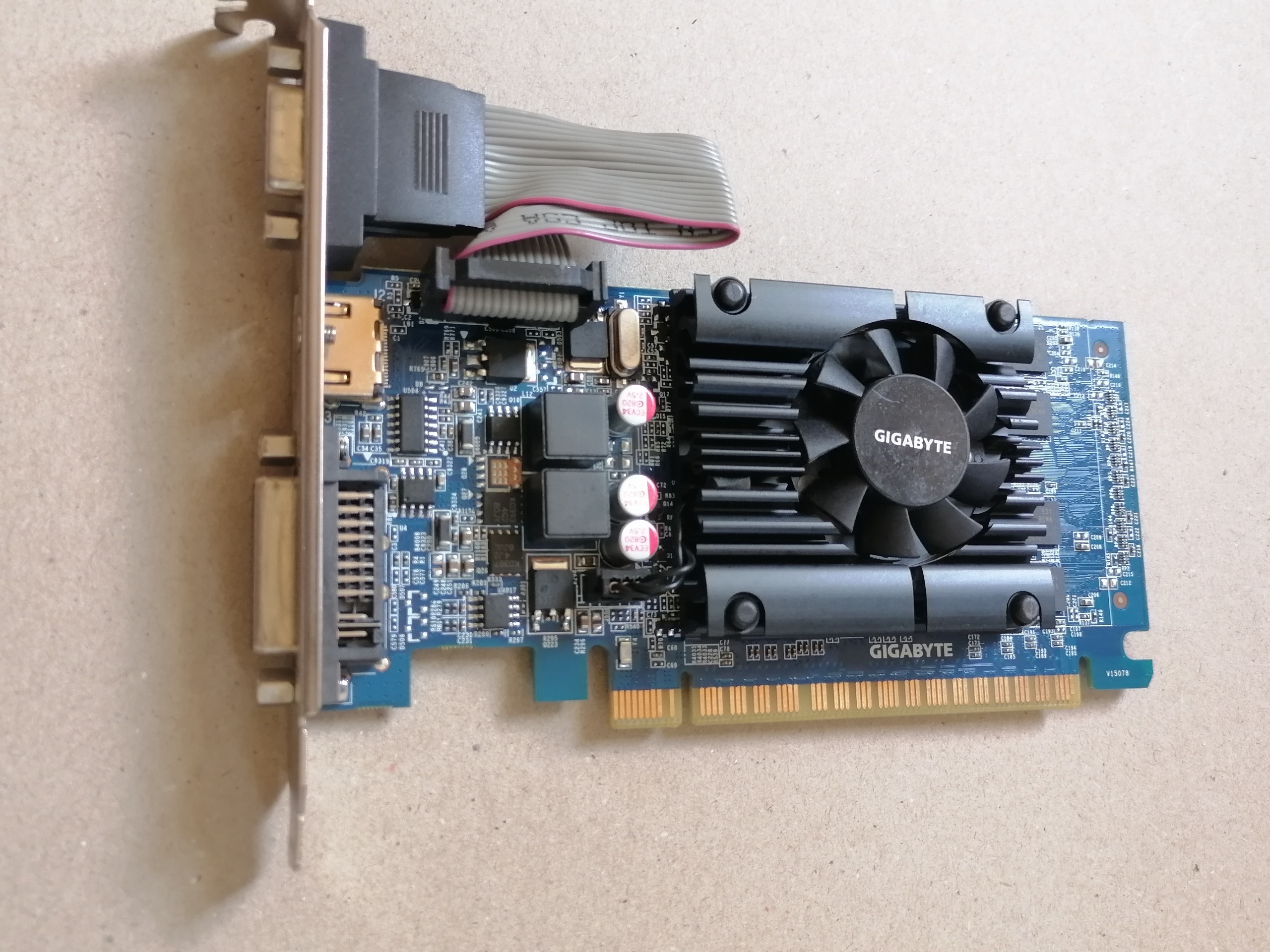 گرافیک gt610 دوگیگ گیگابایت