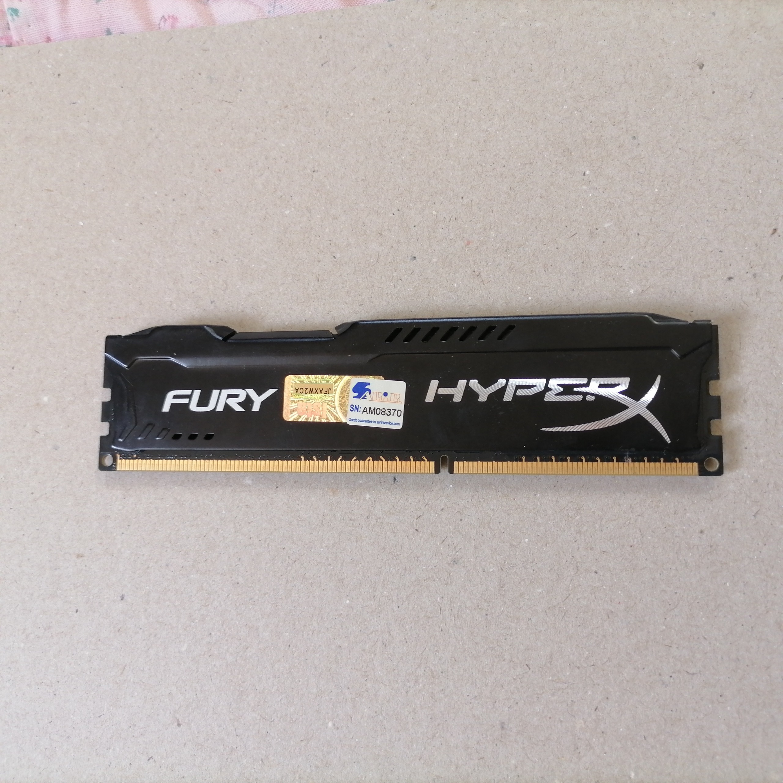 رم چهارگیگ hyperxکینگستون 1866 CL10