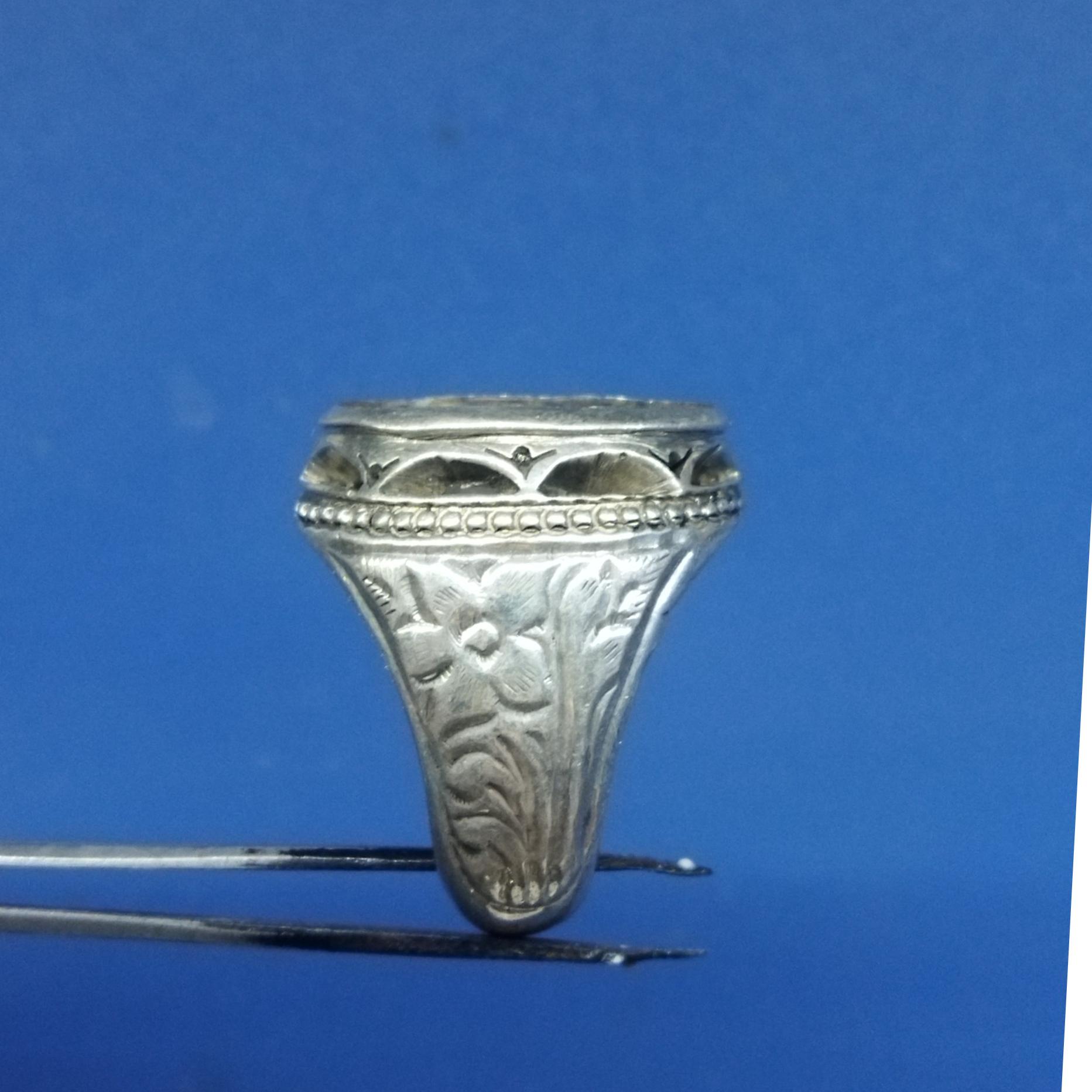 رکاب انگشتر قلم زنی