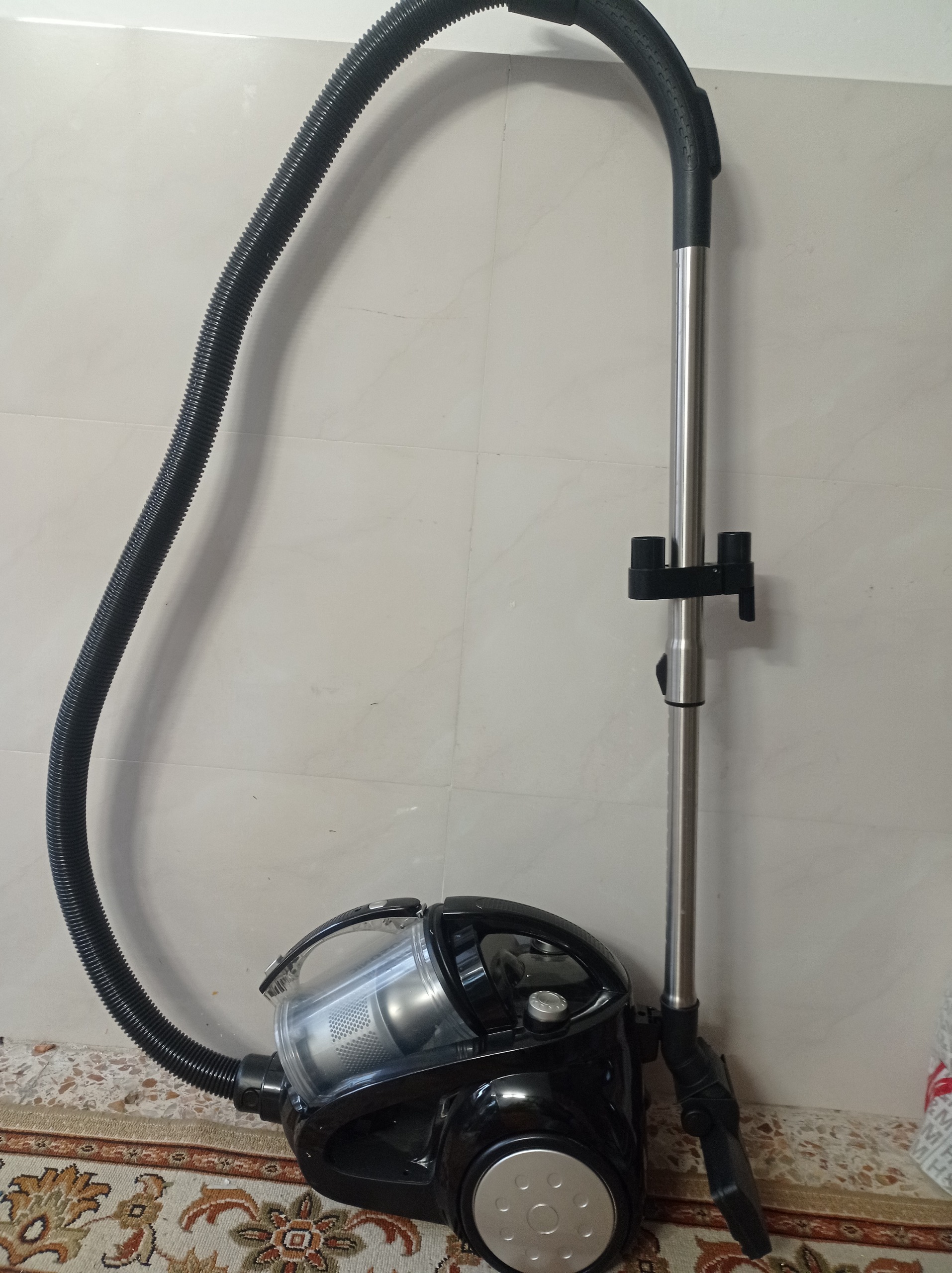 جاروبرقی مخزن دار شفاف با کیفیت مارک گوسونیک