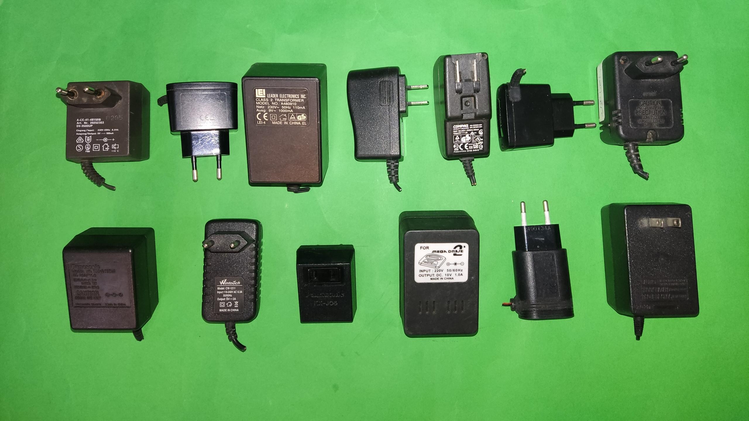 12 عدد کلگی شارژر و آداپتور