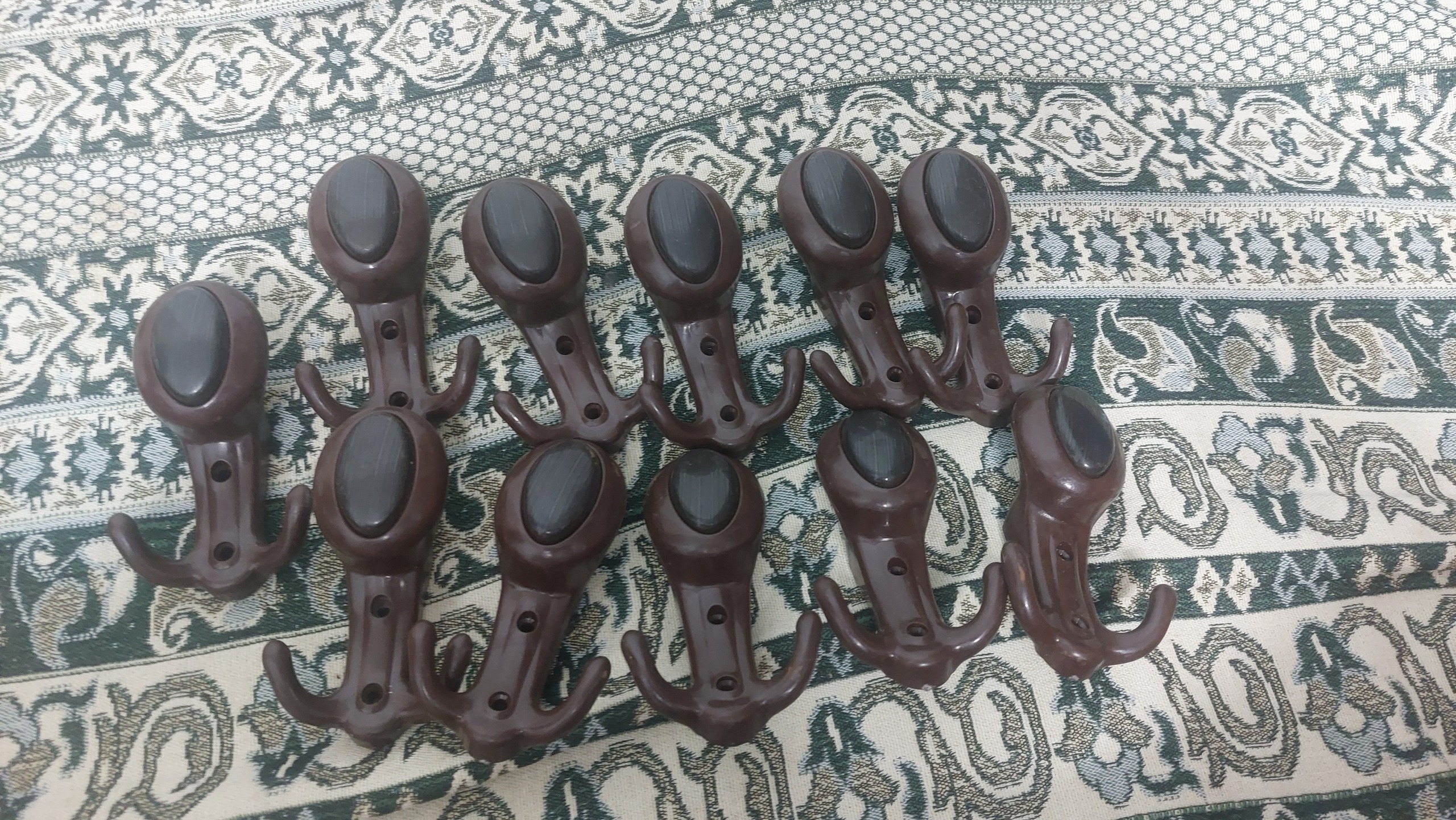 11 عدد آویز لباس