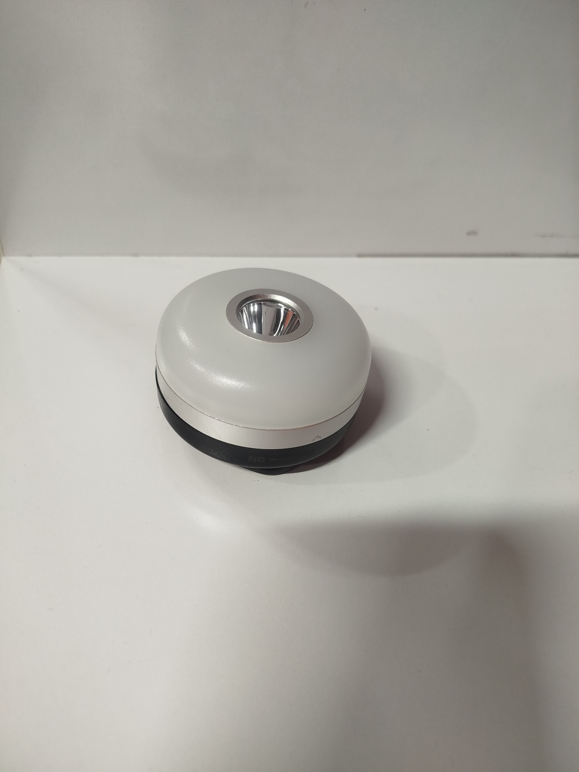 چراغ چادر باتری خور 220 لومنز