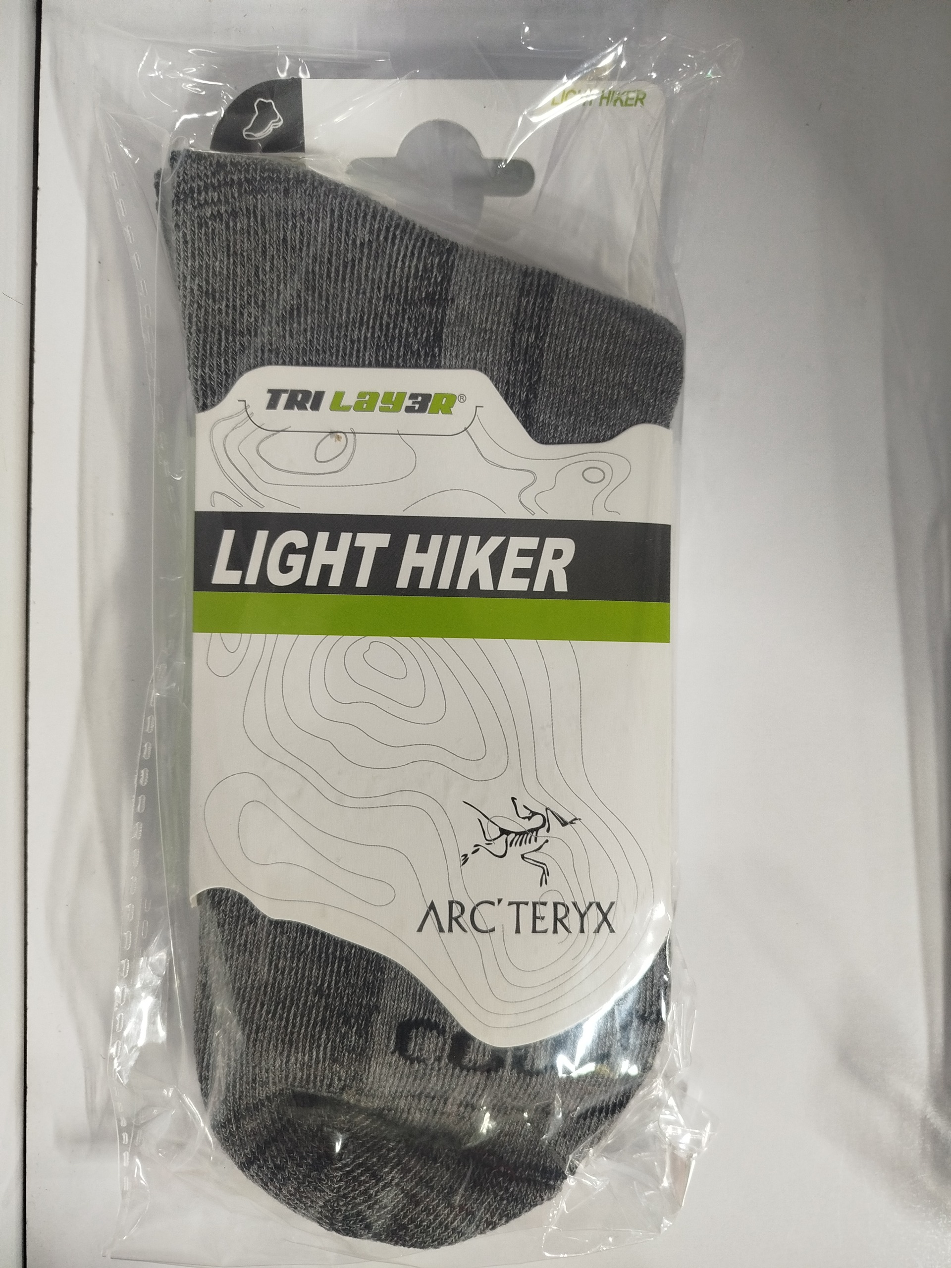 جوراب کوهنوردی و کمپینگی