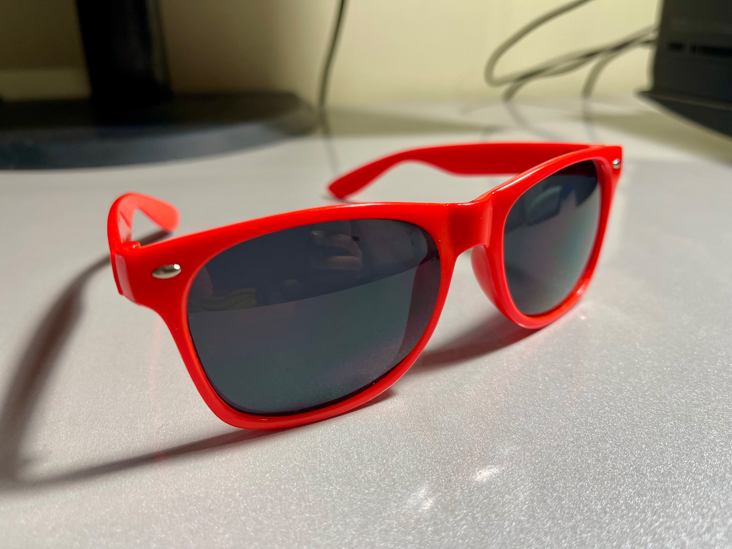 عینک آفتابی زنانه سالواتوره فراماگو