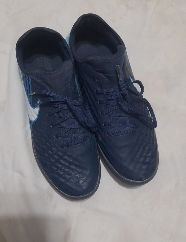 کفش ورزشی مردانه