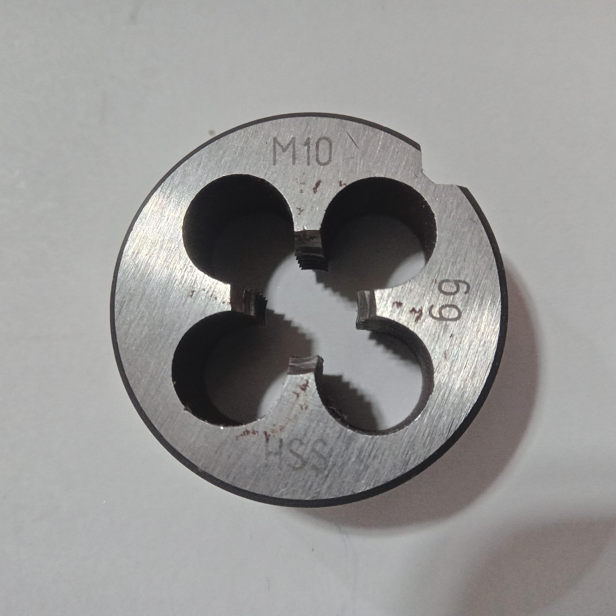 حدیده دستی سایز M10