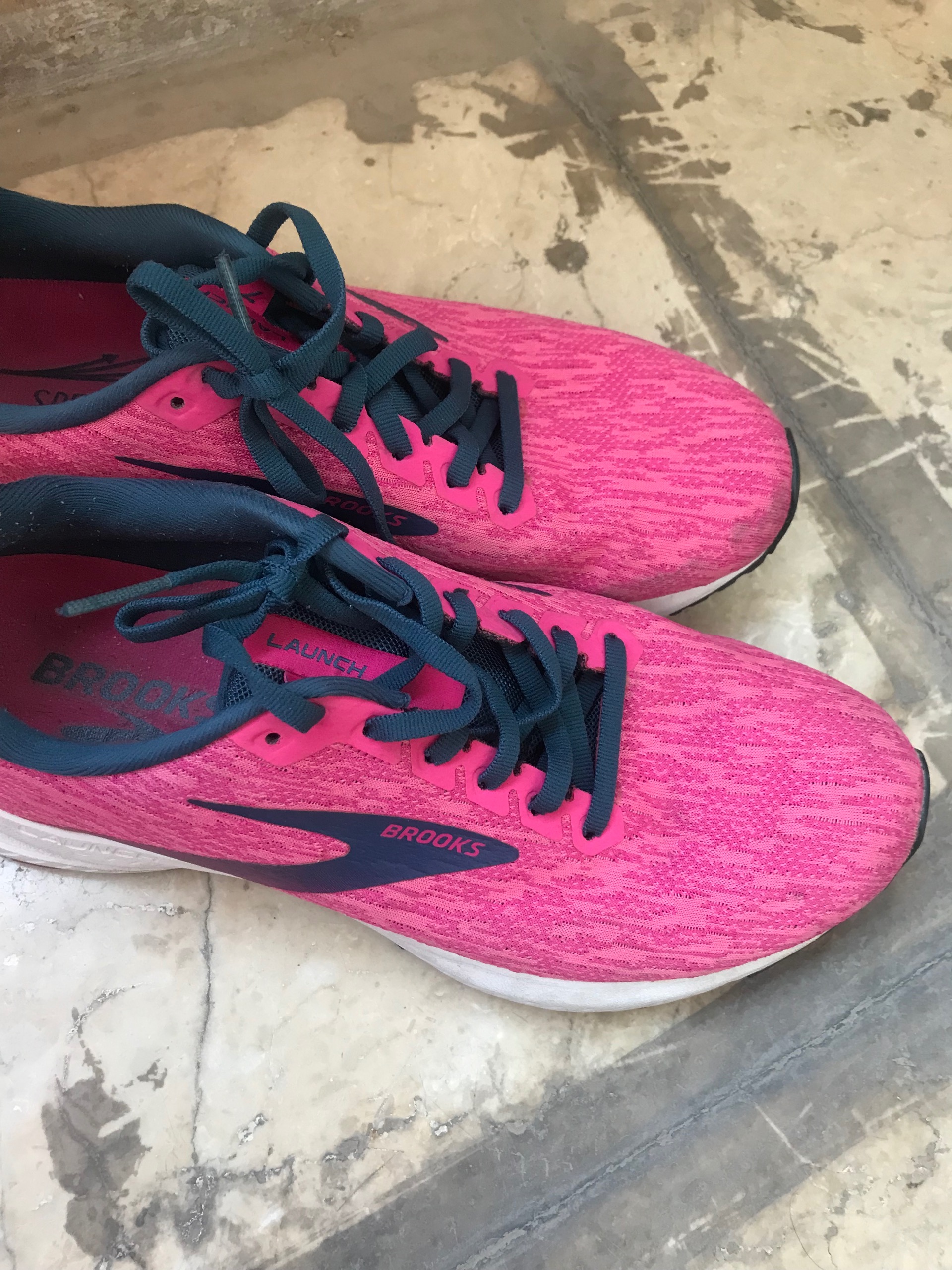 کفش Brooks اوریجینال