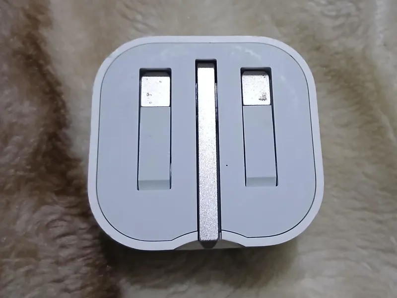 شارژر آیفون اصلی 20w