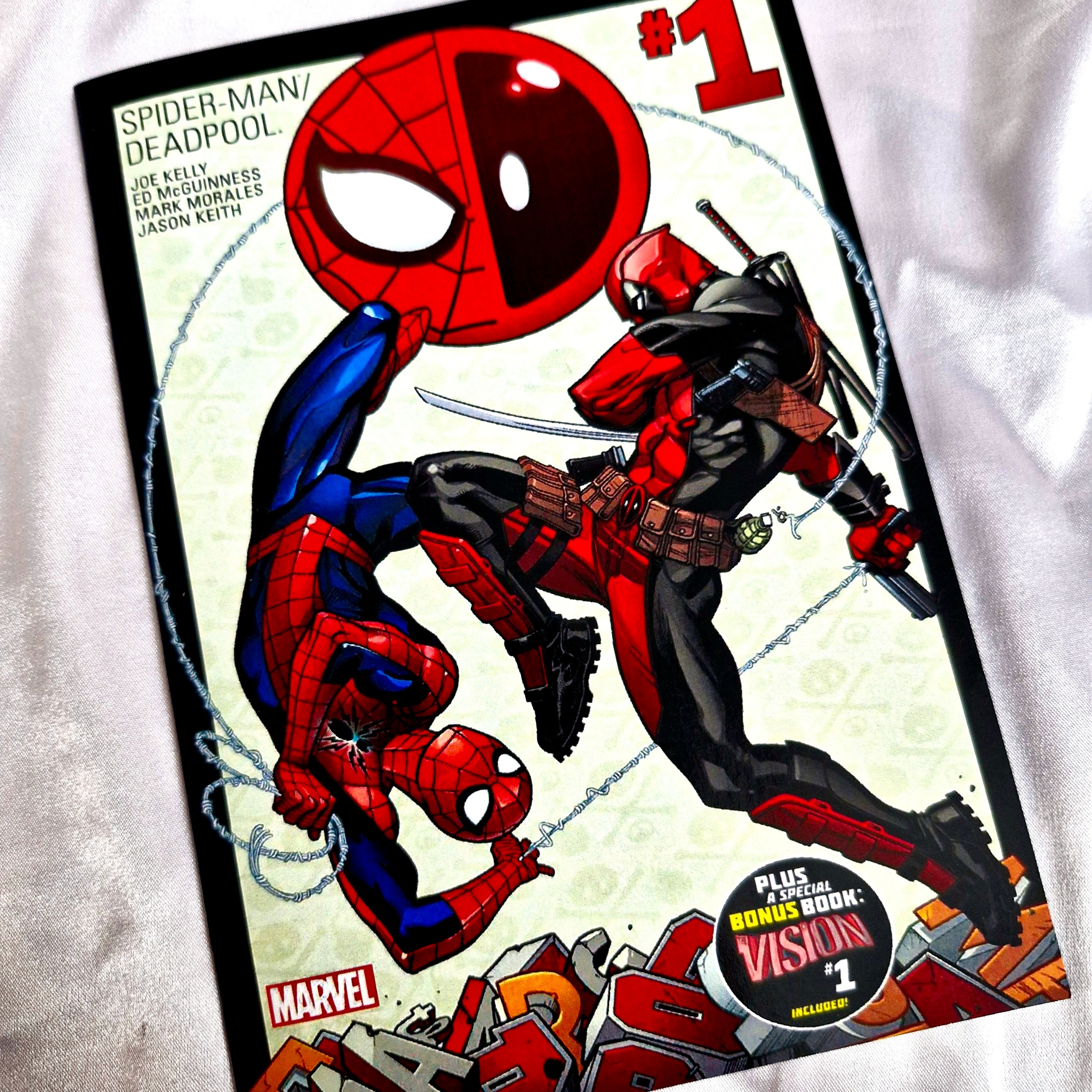 کمیک بینظیر Deadpool spider man جلد یک