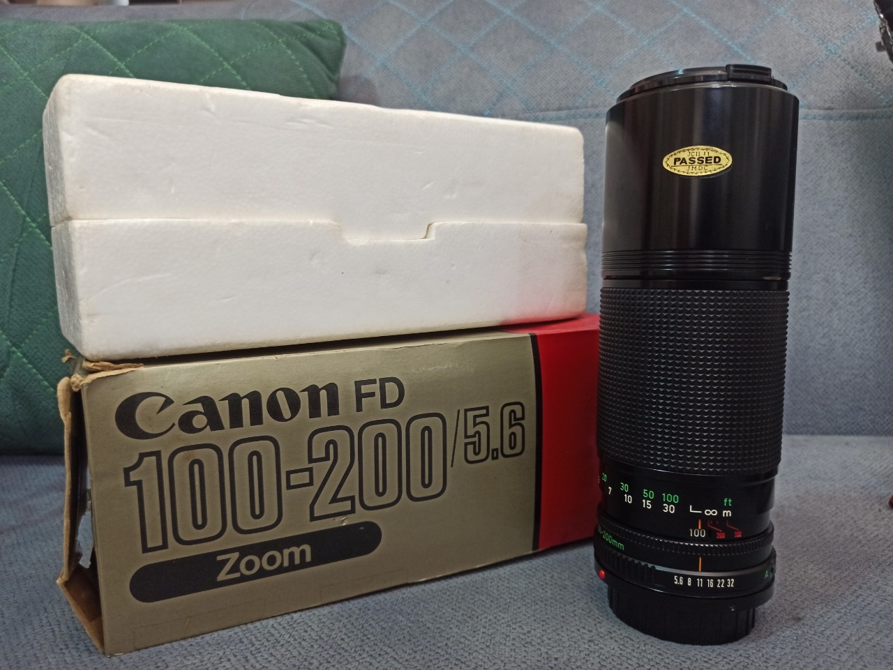 100 200 لنز کنون nFD