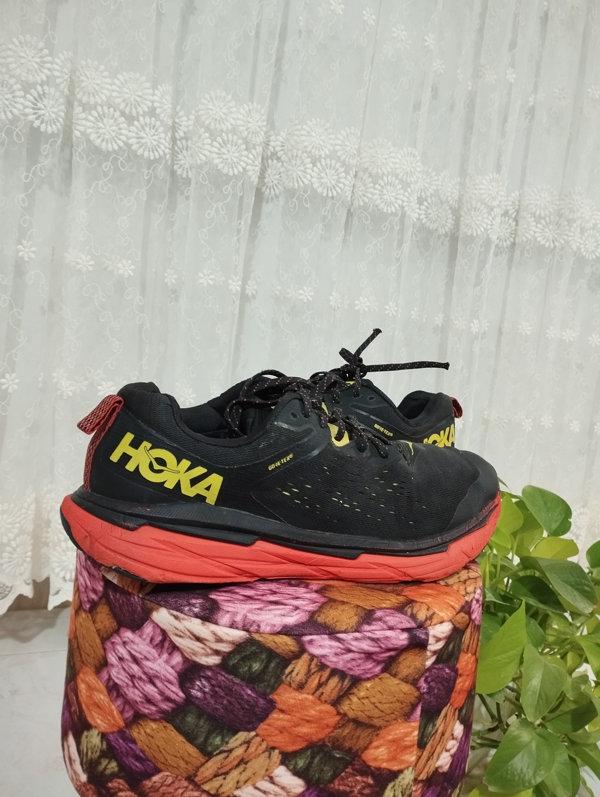 کفش کتونی اورجینال برند HOKA سایز 46