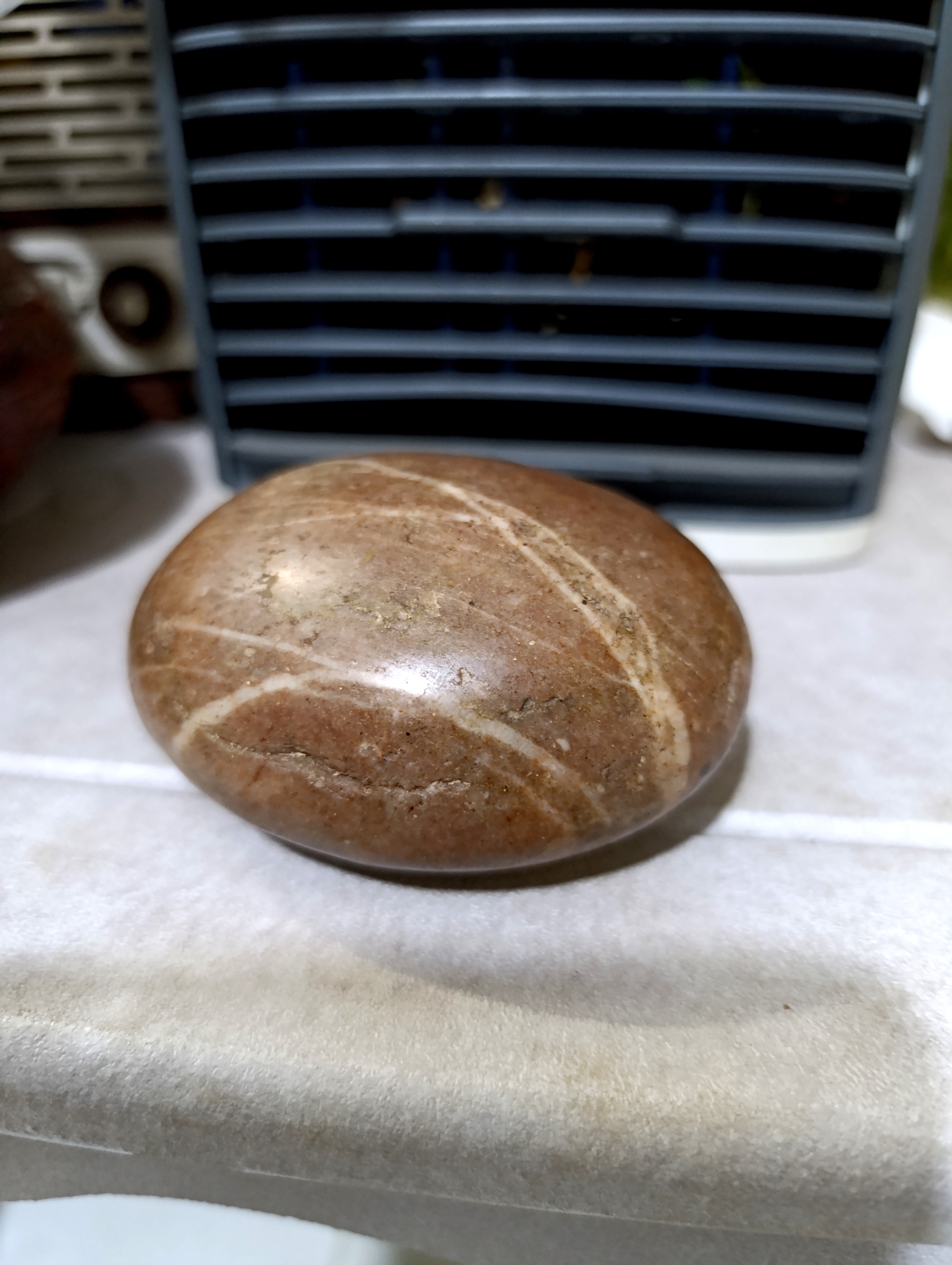 سنگ گبری معروف سنگ برکت 400گ،توضیحات دارد