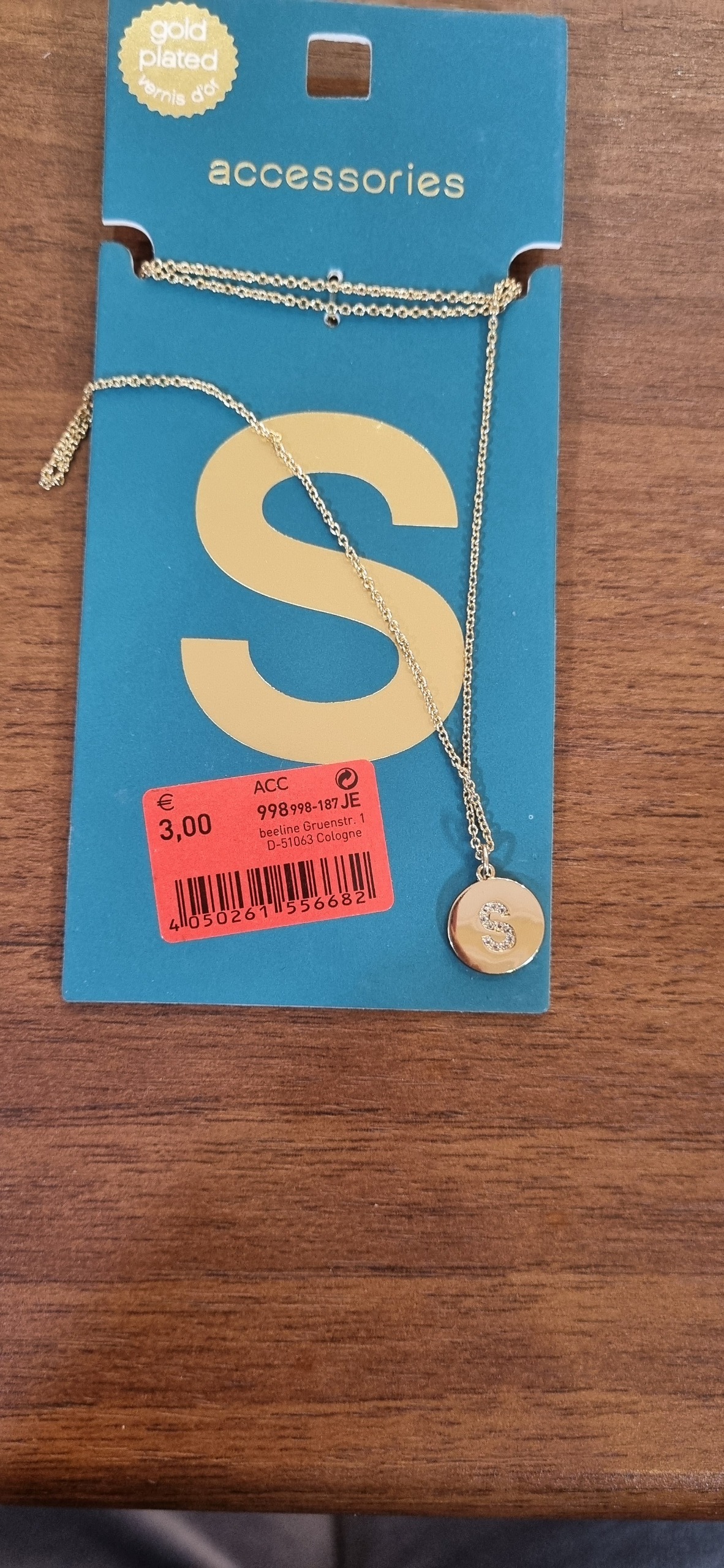 گردنبند حرفS طلایی