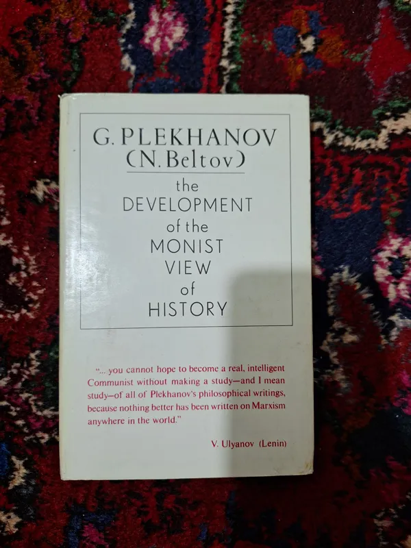 Developmen of the monist view of history