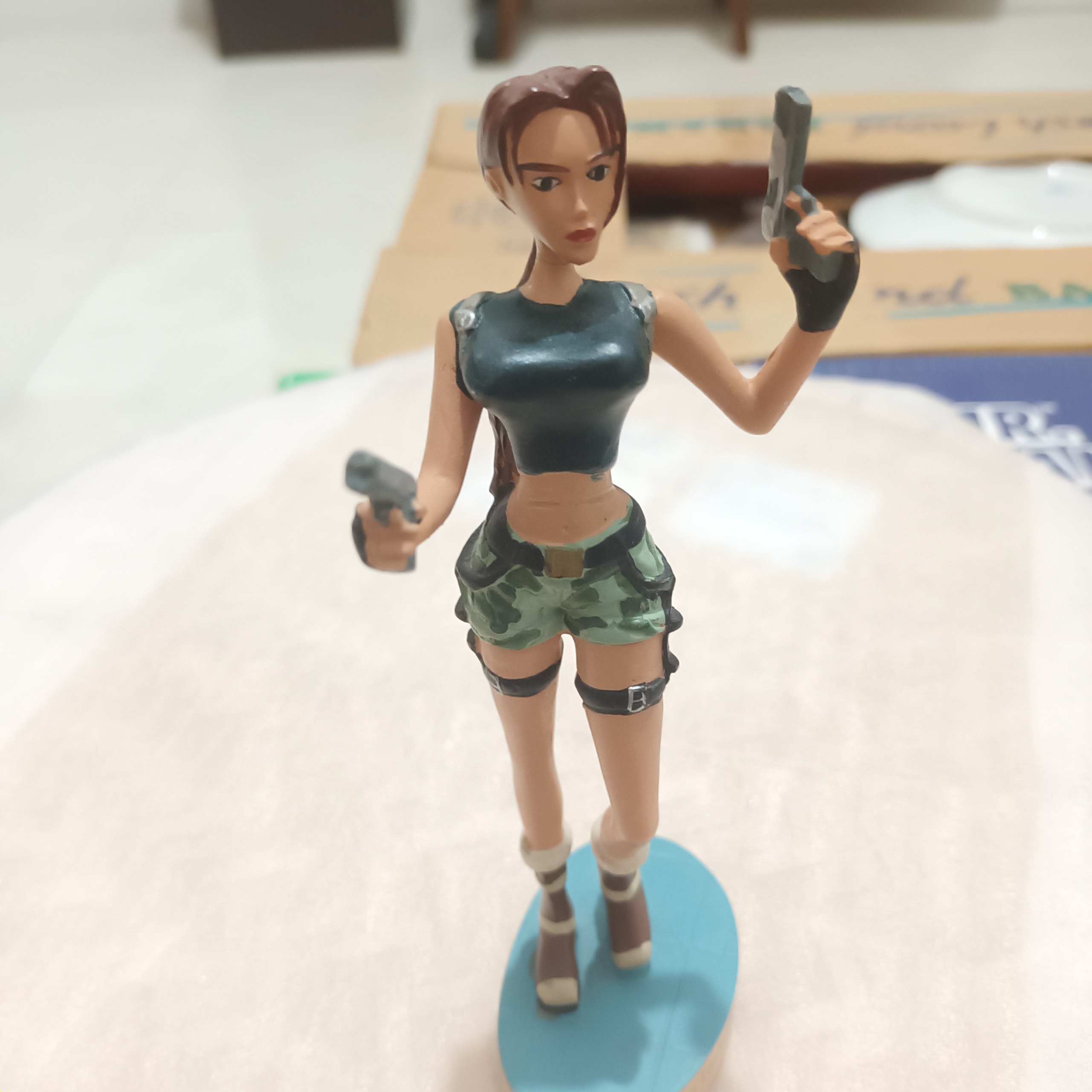 مجسمه اورجینال Tomb Raider