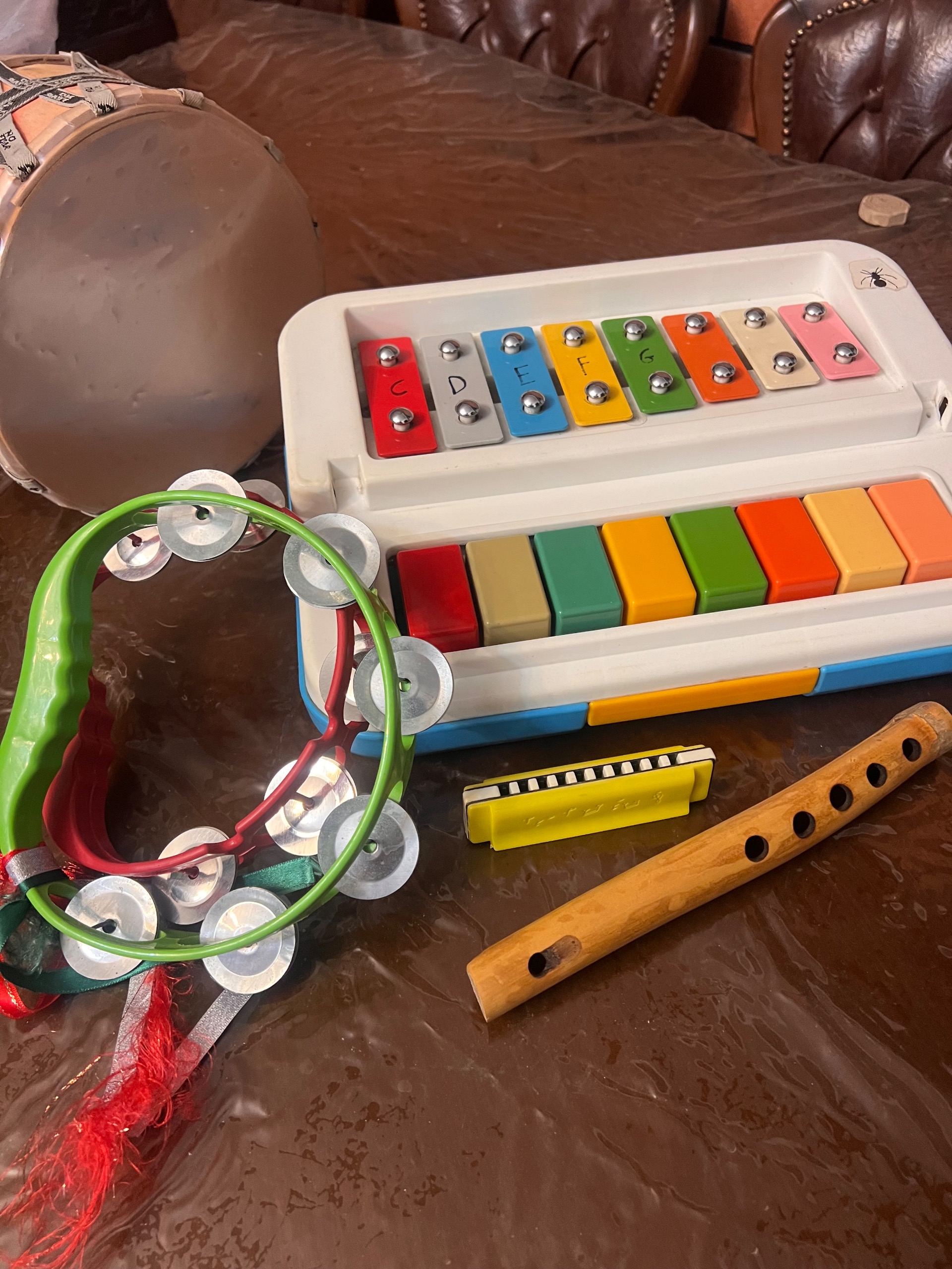 ارگ و وسایل موزیک کودک