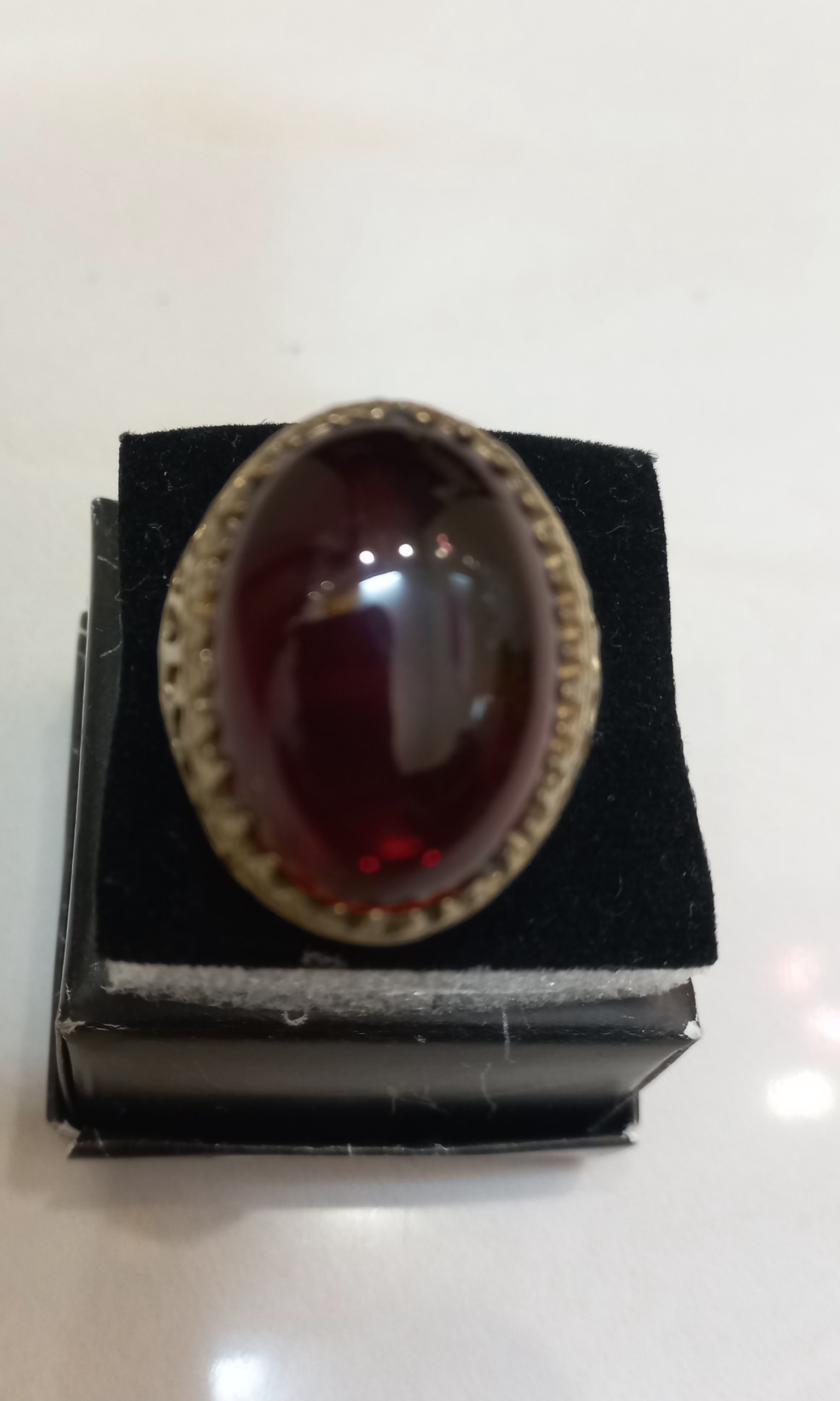 انگشتر یاقوت قرمزسلطنتی