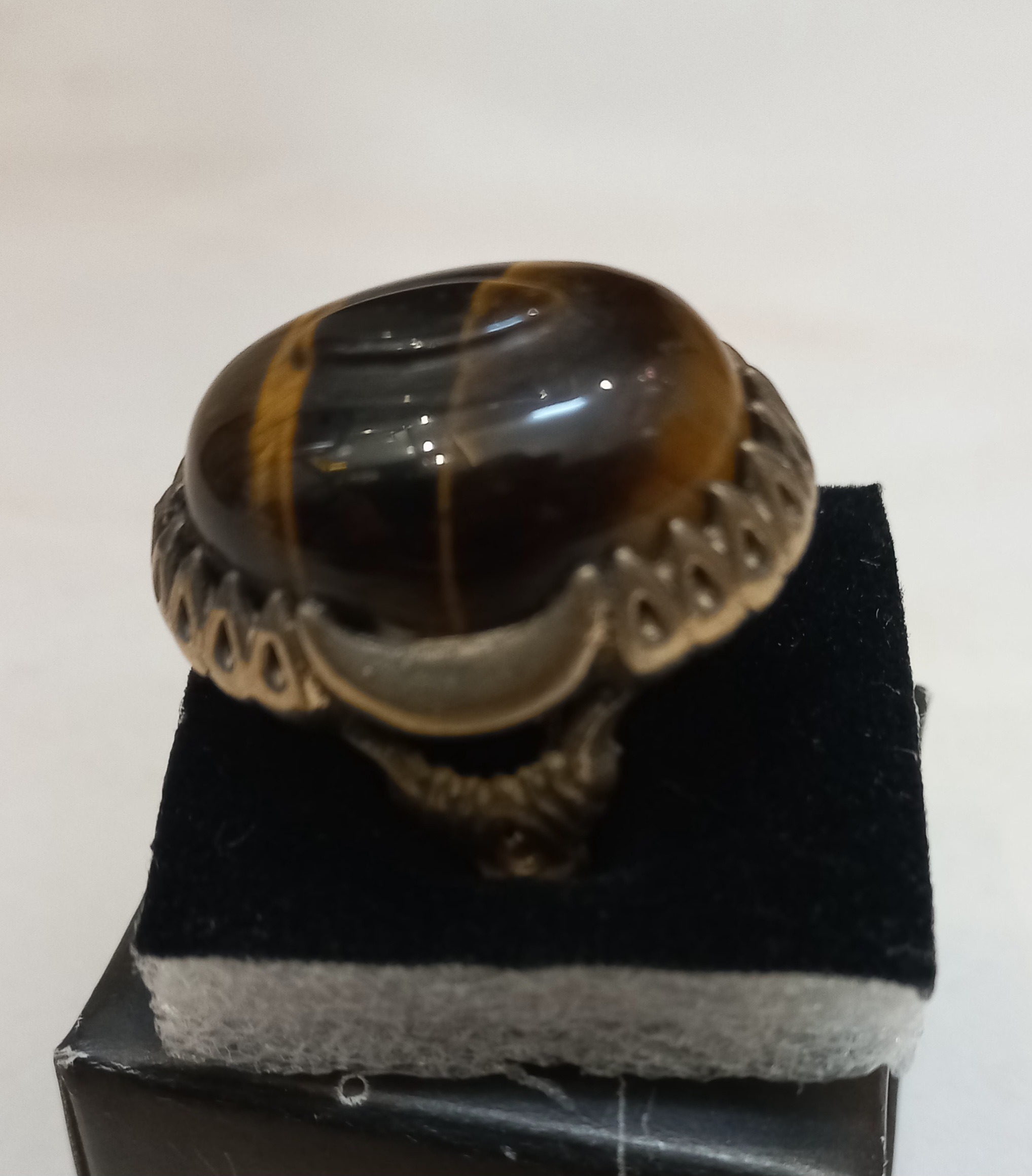 انگشتر چشم ببر درشت