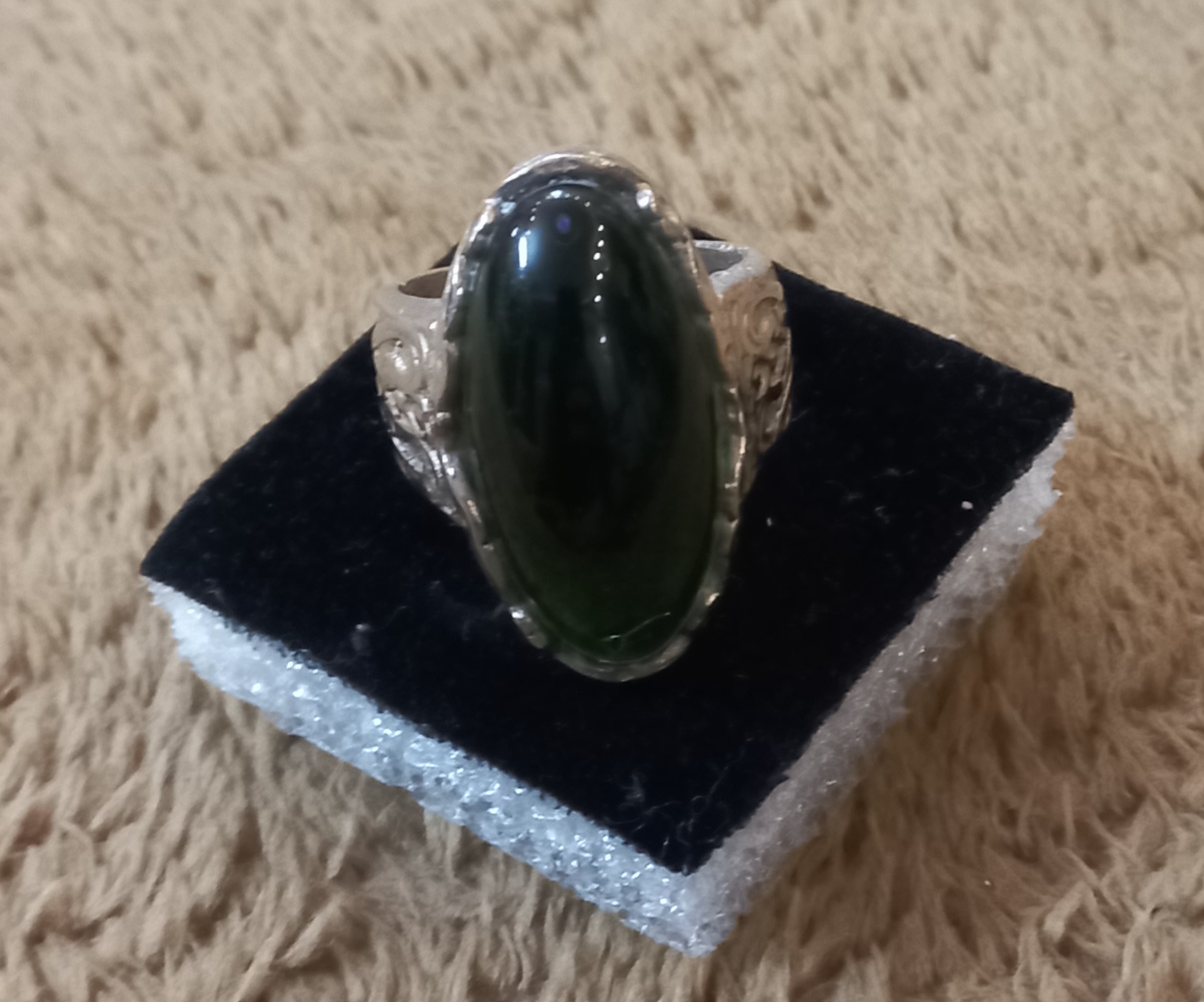 انگشتر جید سبز اعلآ