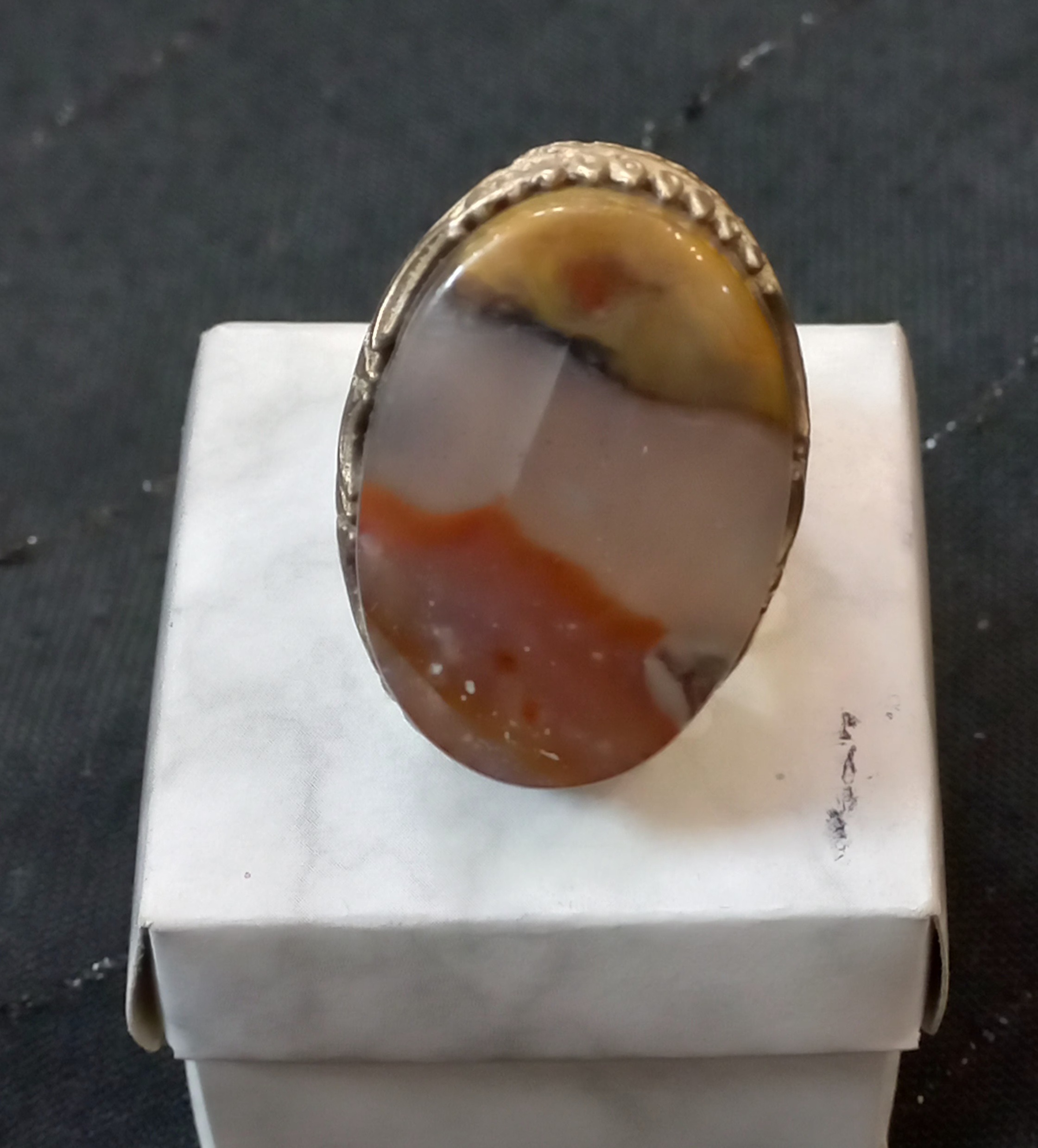 انگشتر شجر پاییزه درشت