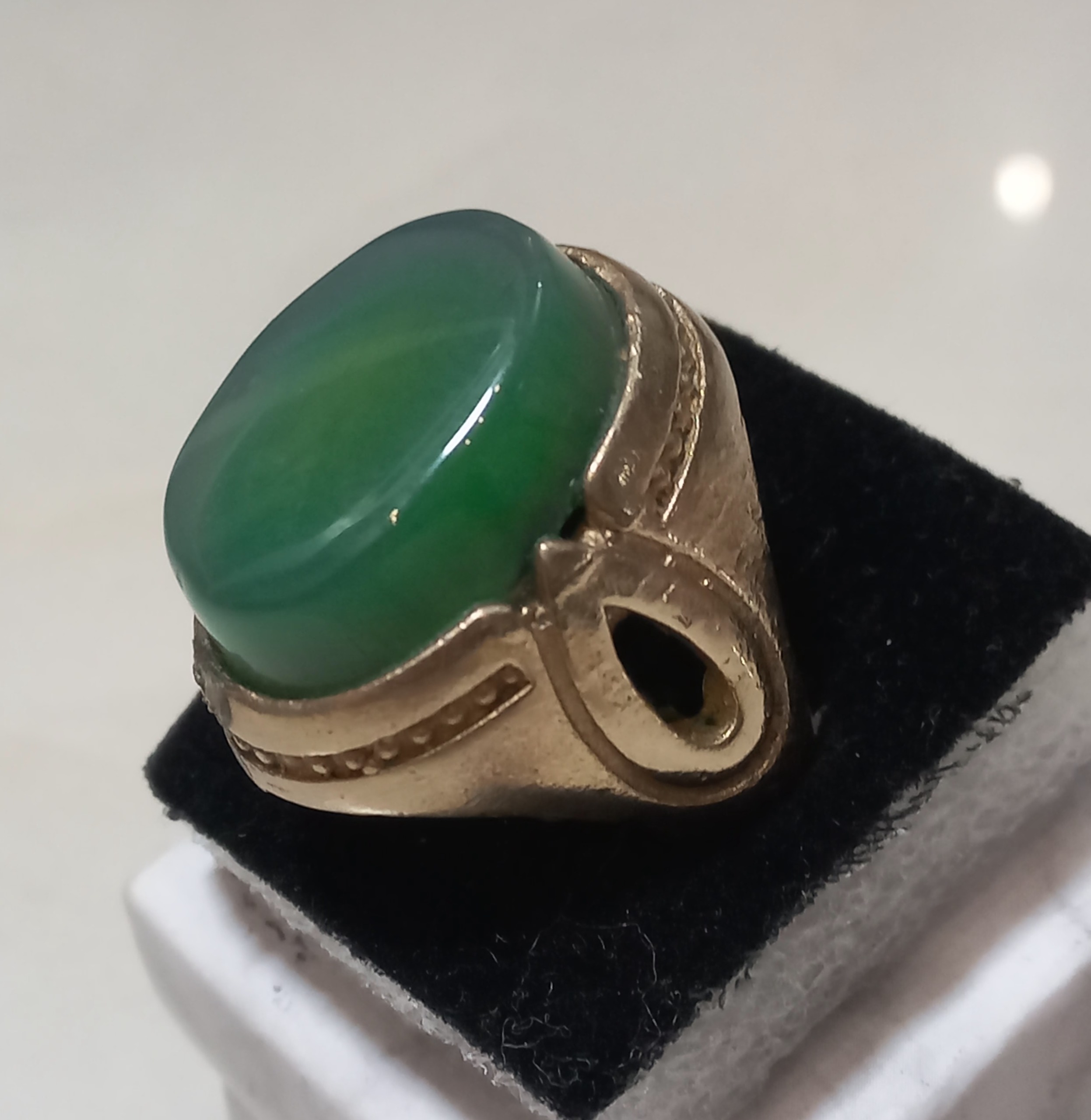 انگشتر عقیق سبز خراسانی