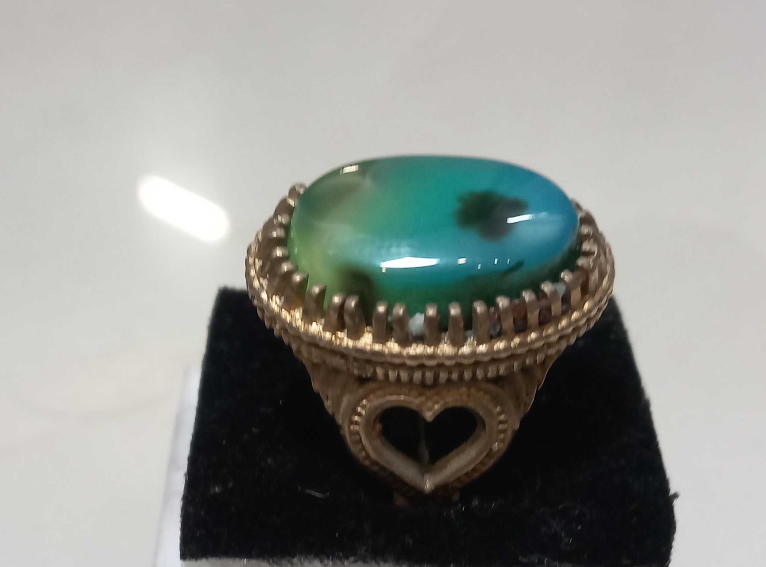 انگشتر عقیق سبز نایاب درجه یک