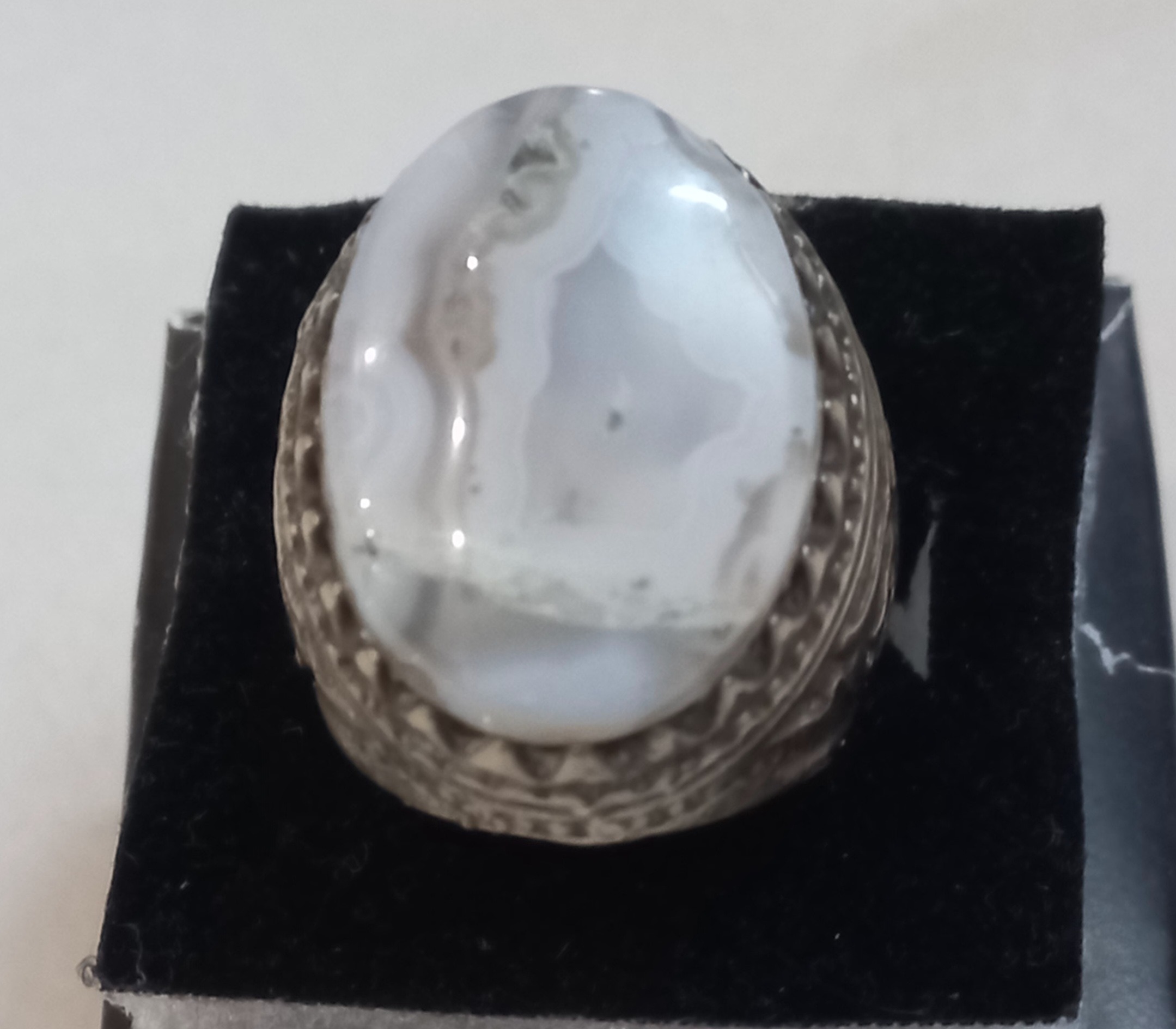 انگشتر عقیق درشت