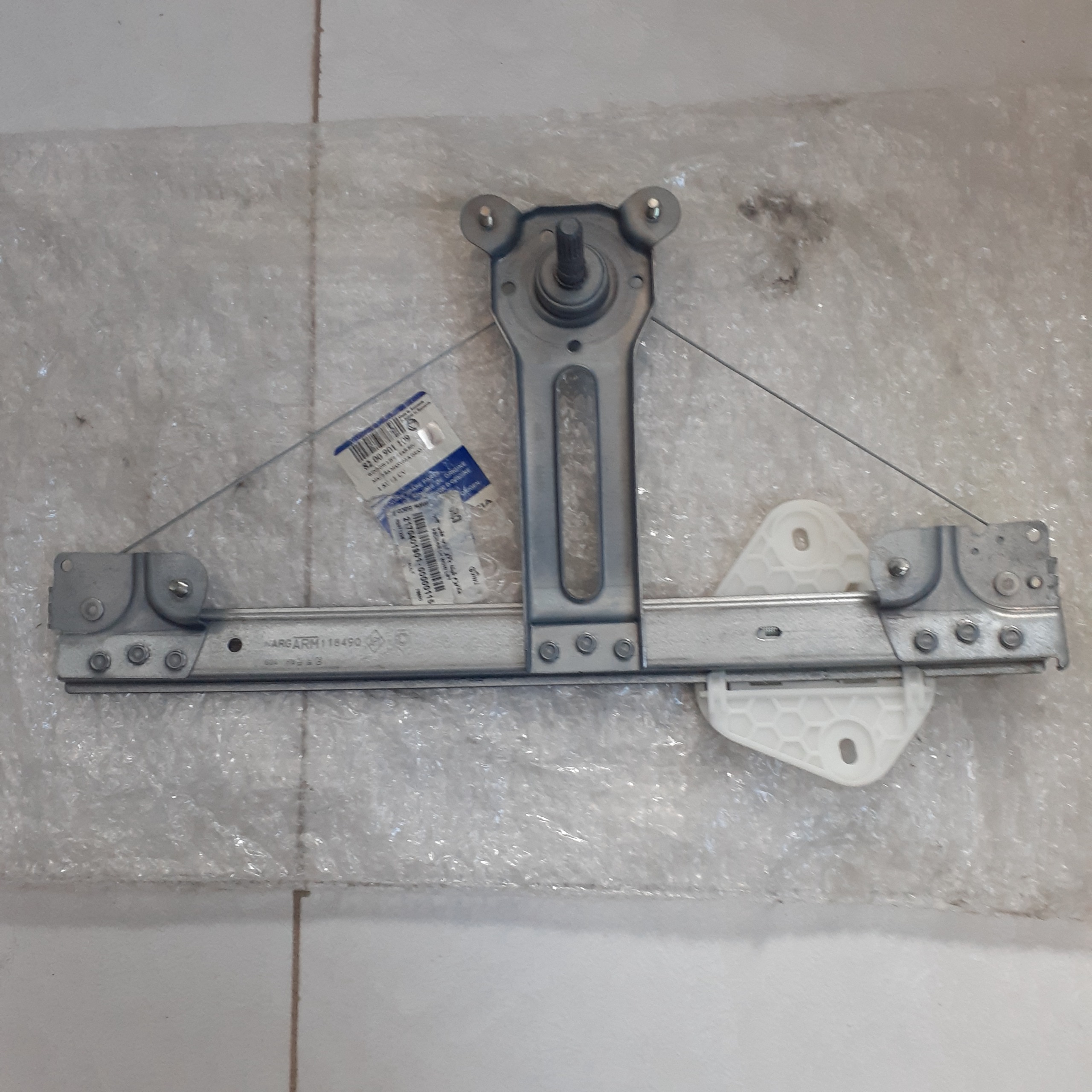 شیشه بالابر عقب چپ دستی ال 90 اورجینال