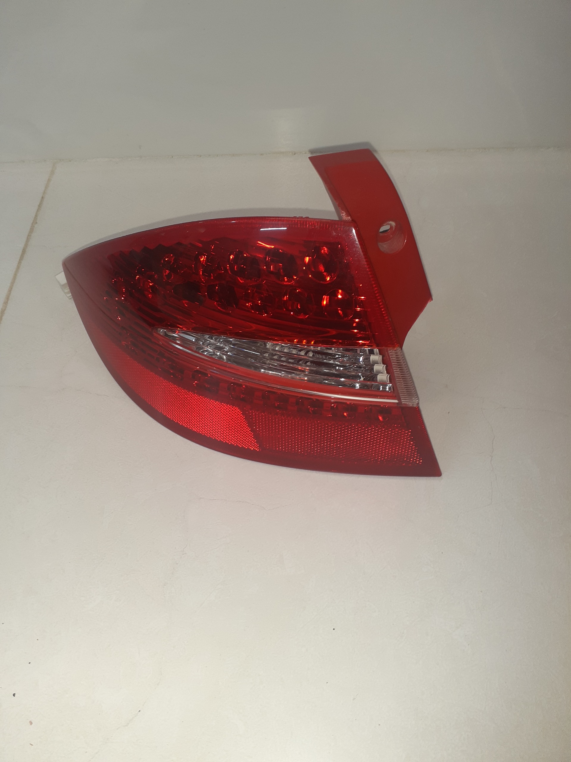 خطر عقب چپ جک J5 اصلی درحدنو 85 درصد
